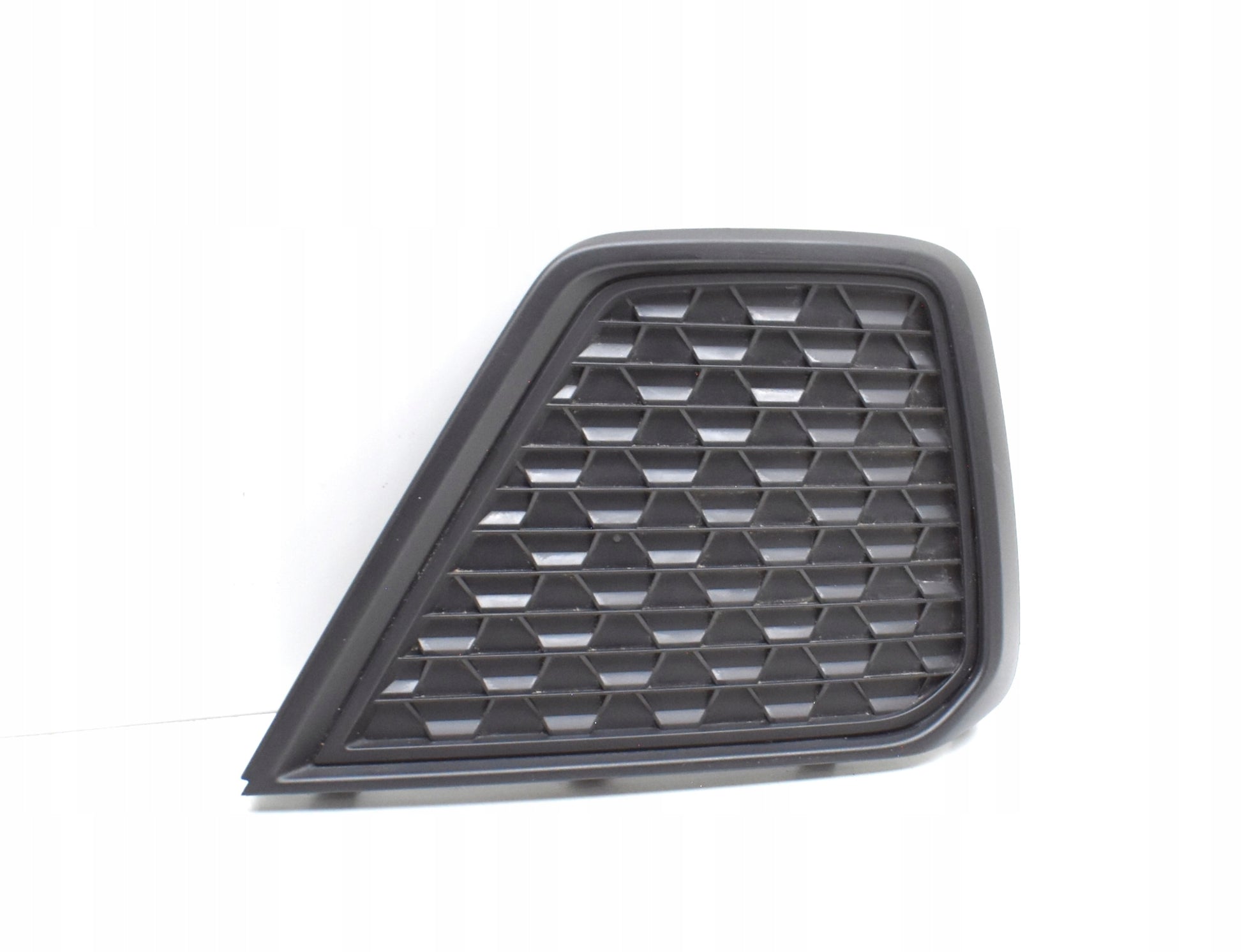 AUDI A1 II 82A LEFT FRONT BUMPER GRILLE ORG