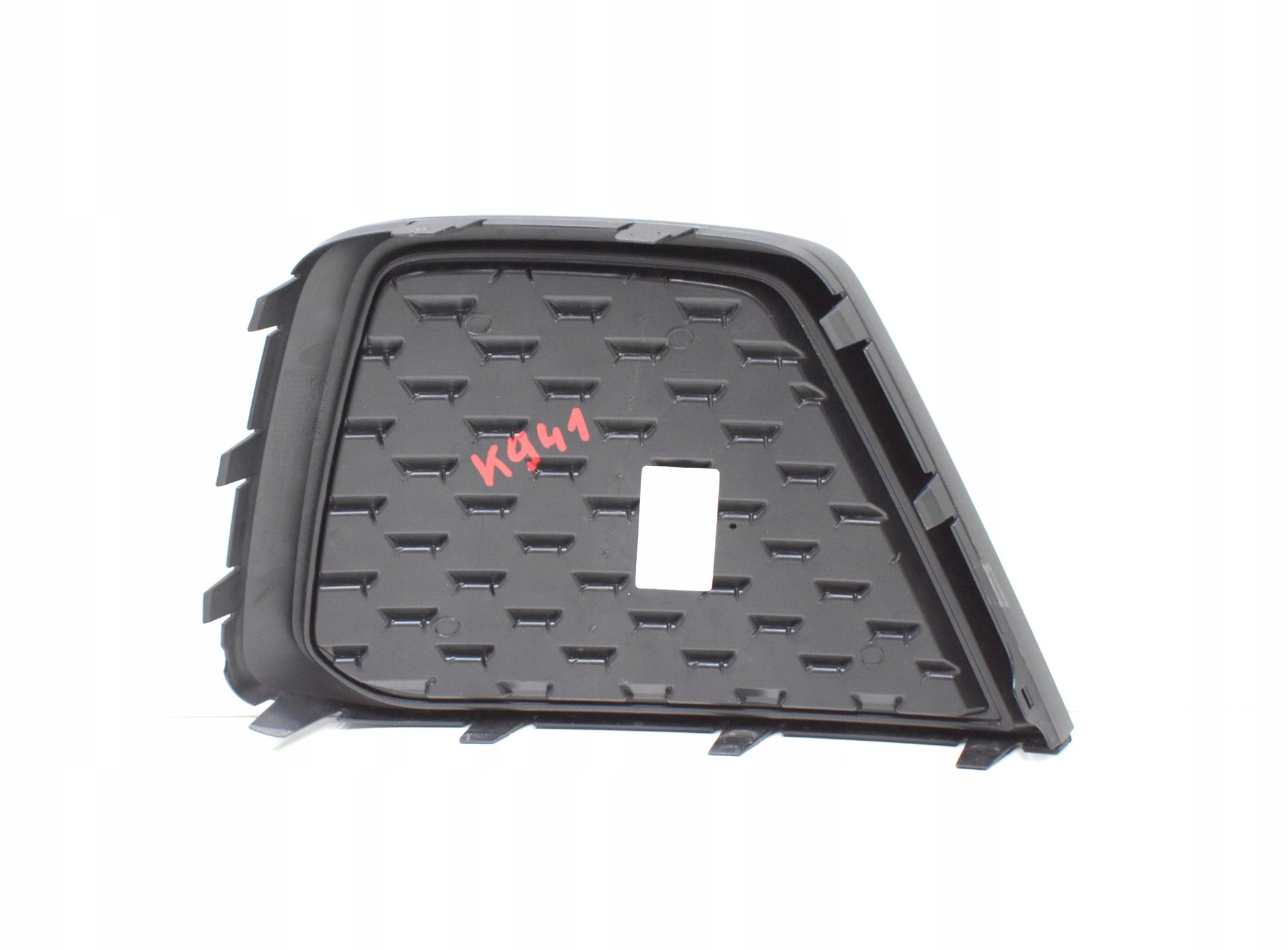 AUDI A1 II 82A LEFT FRONT BUMPER GRILLE ORG