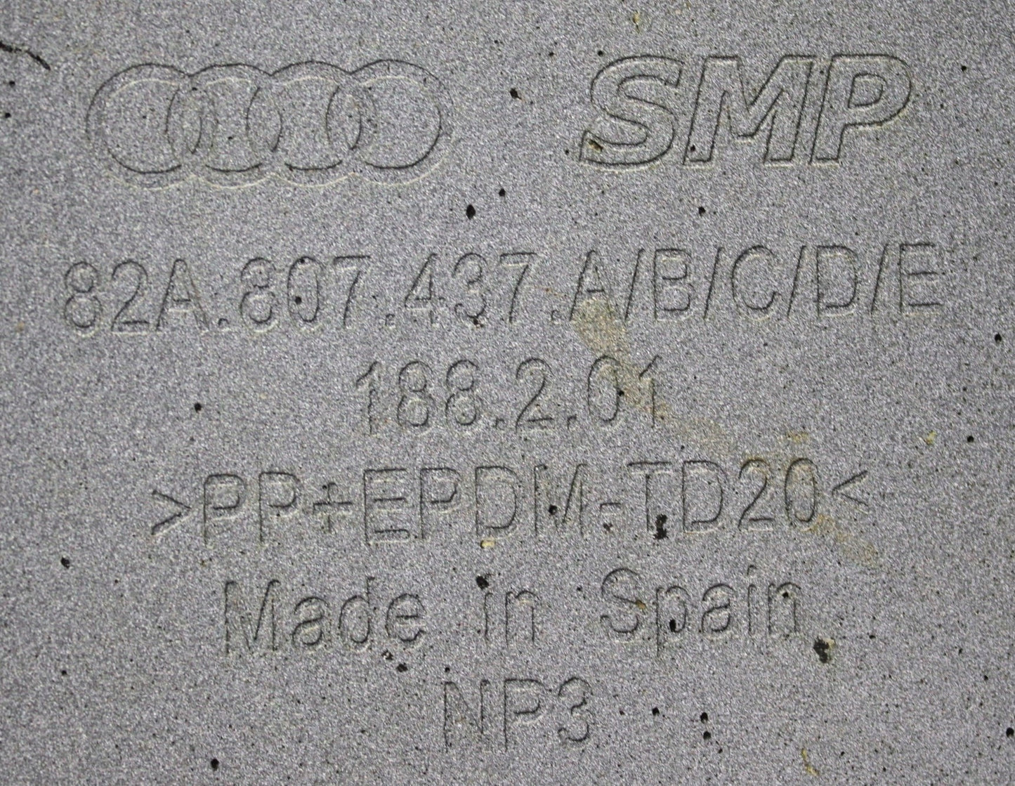 AUDI A1 II 82A FRONT BUMPER ORG