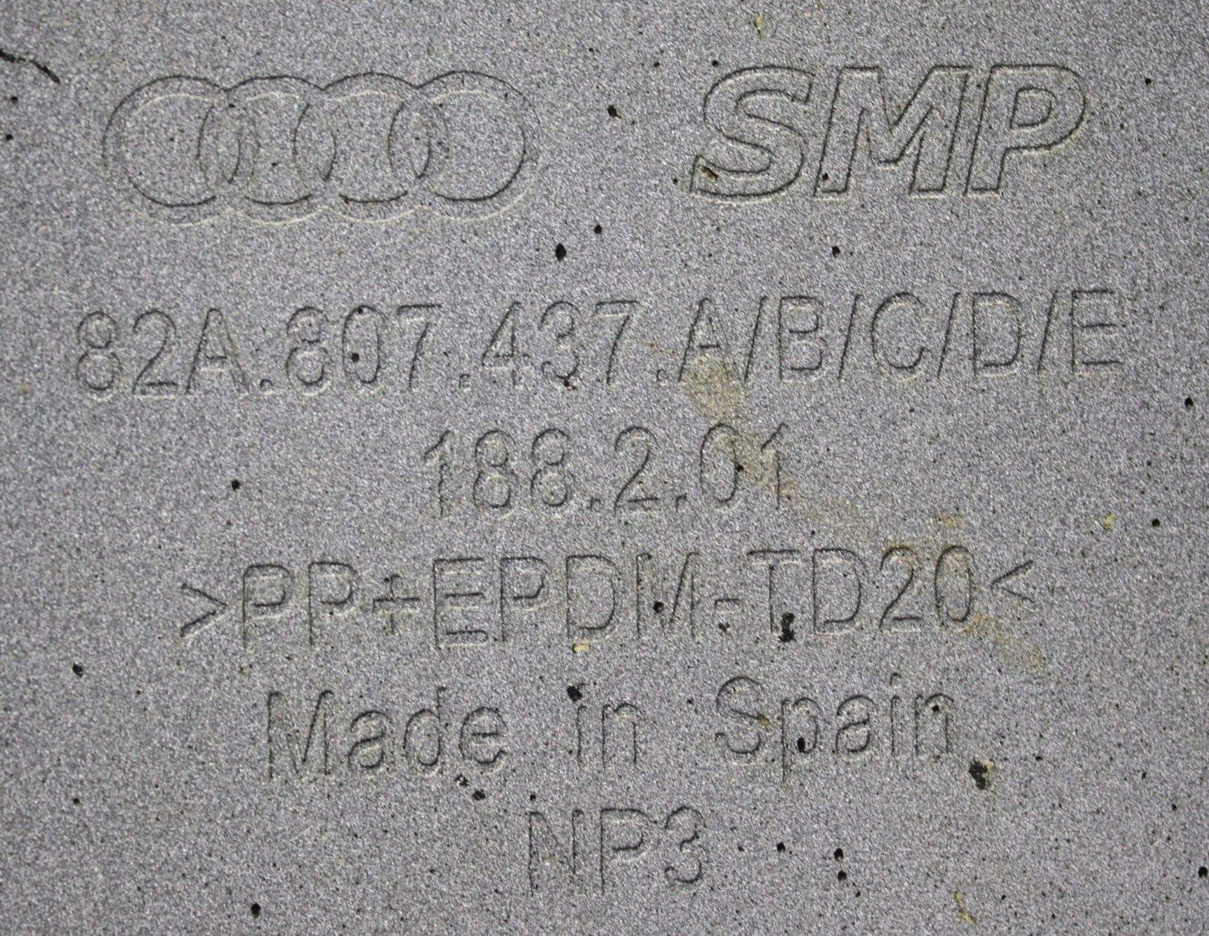 AUDI A1 II 82A FRONT BUMPER ORG