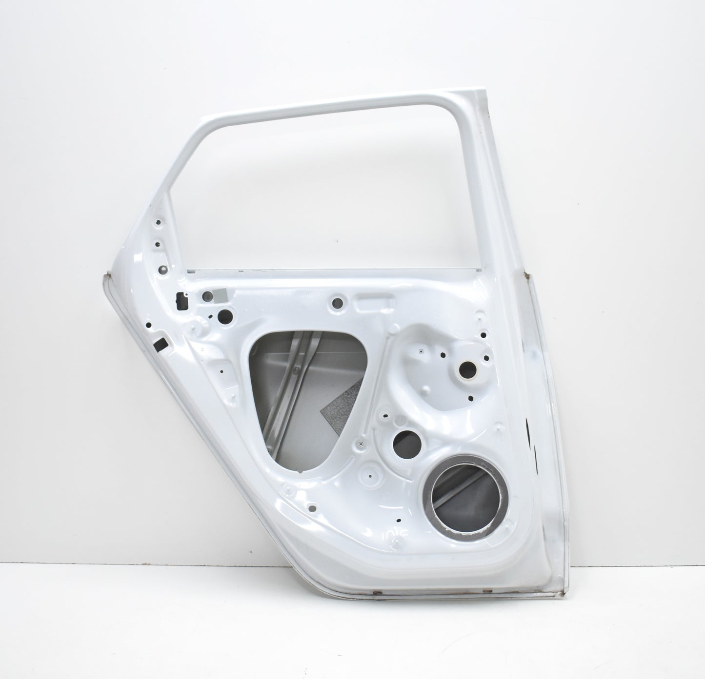 AUDI A1 II 82G 81A LEFT REAR DOOR ORG