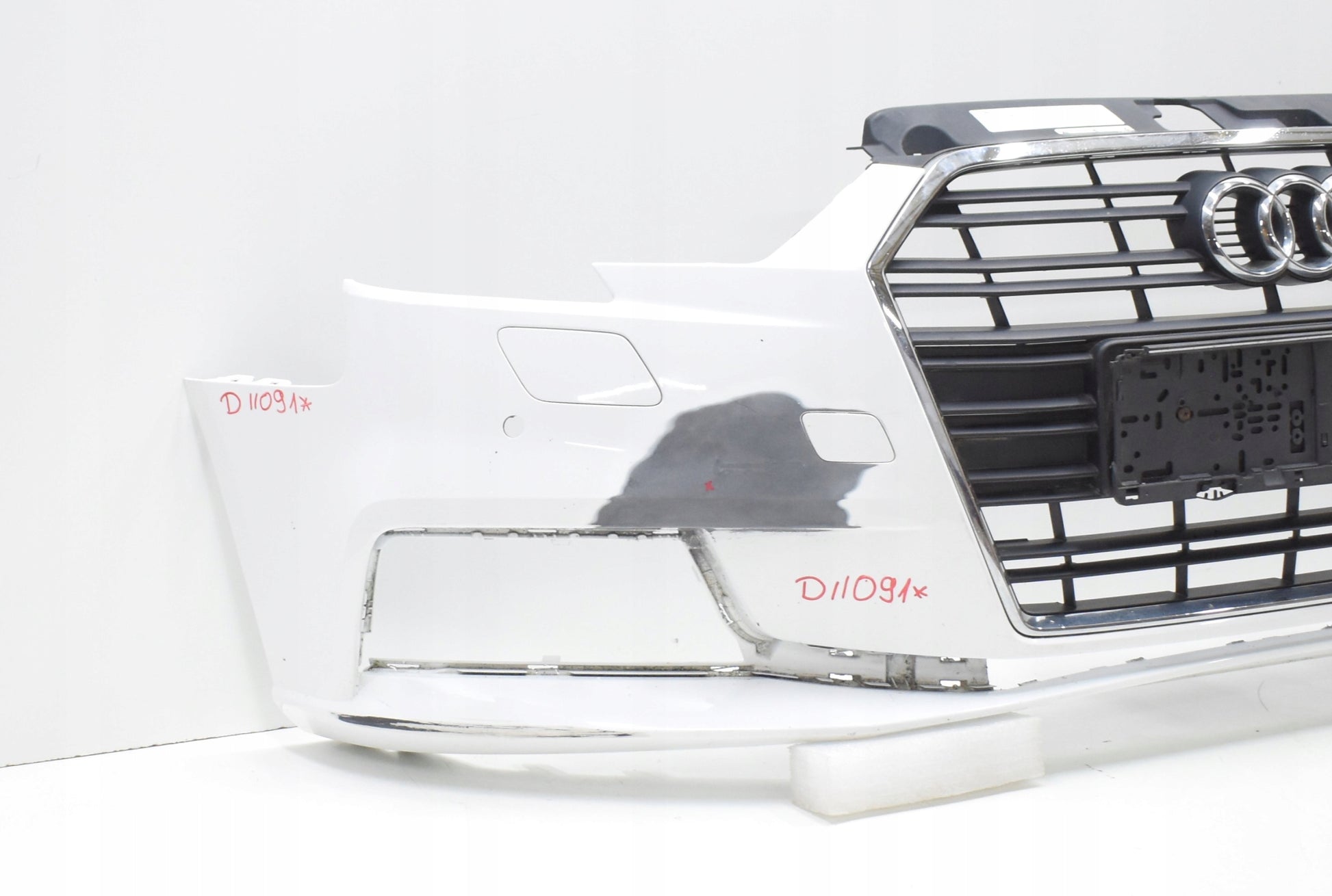 AUDI A3 8V3 LIFT SPORTBACK FRONT BUMPER ORG + GRILLE