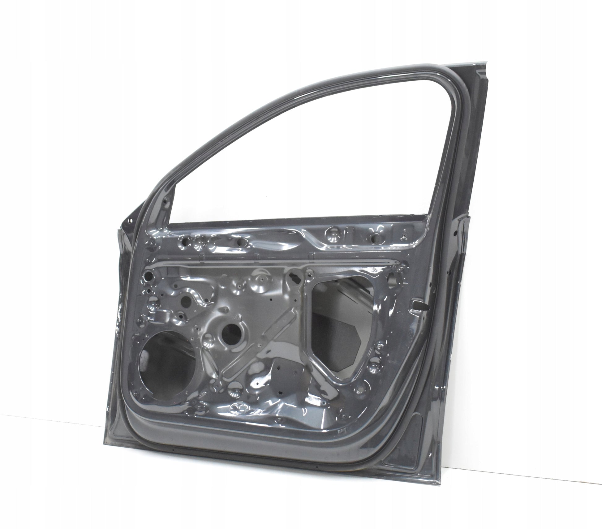 AUDI A3 8Y RIGHT FRONT DOOR ORG