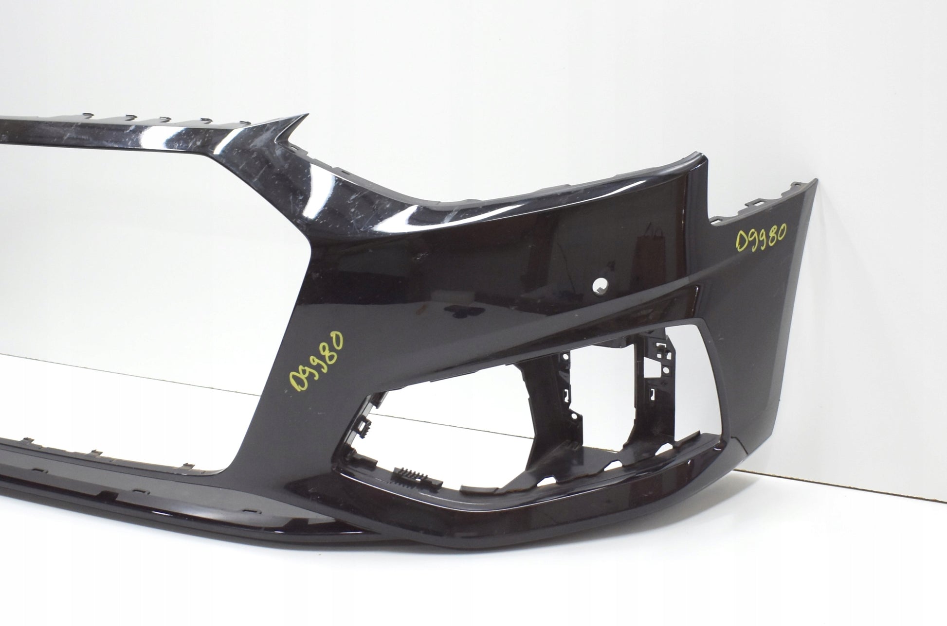 AUDI A4 B9 8W0 LIFT FRONT BUMPER FRONT ORIGINAL