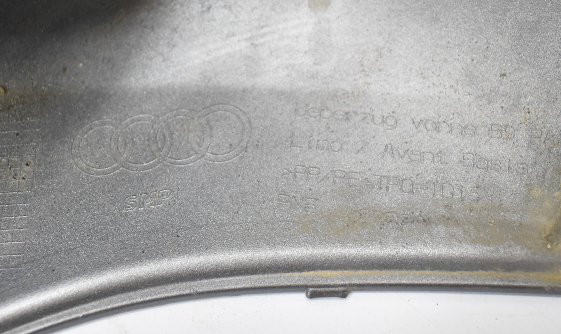 AUDI A4 B9 LIFT 8W0 FRONT BUMPER ORG