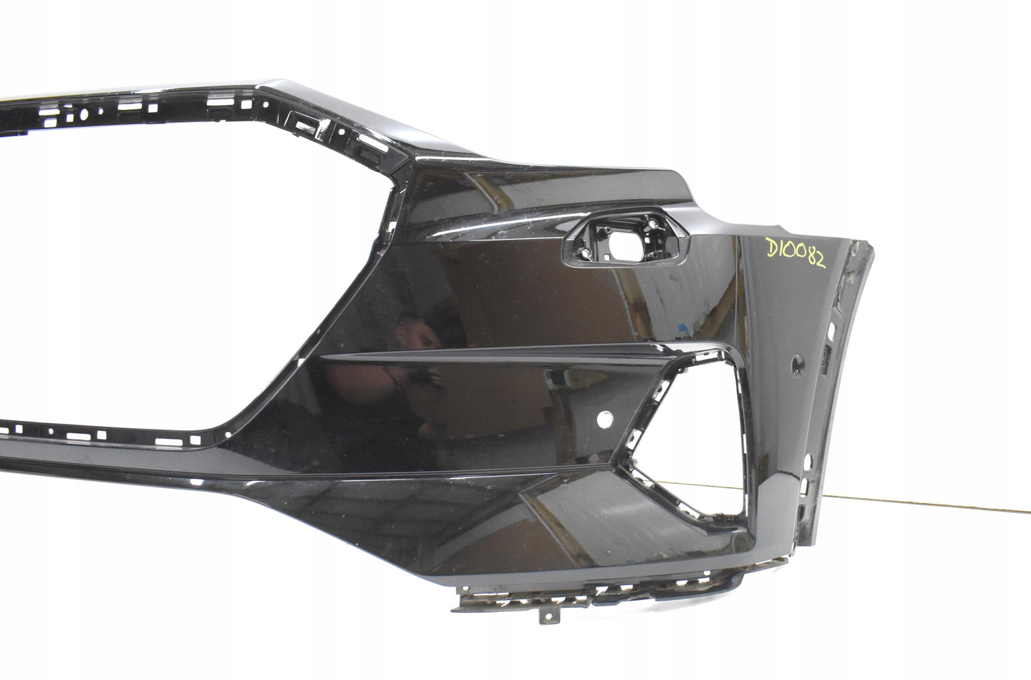 AUDI E TRON 4KE FRONT BUMPER ORG