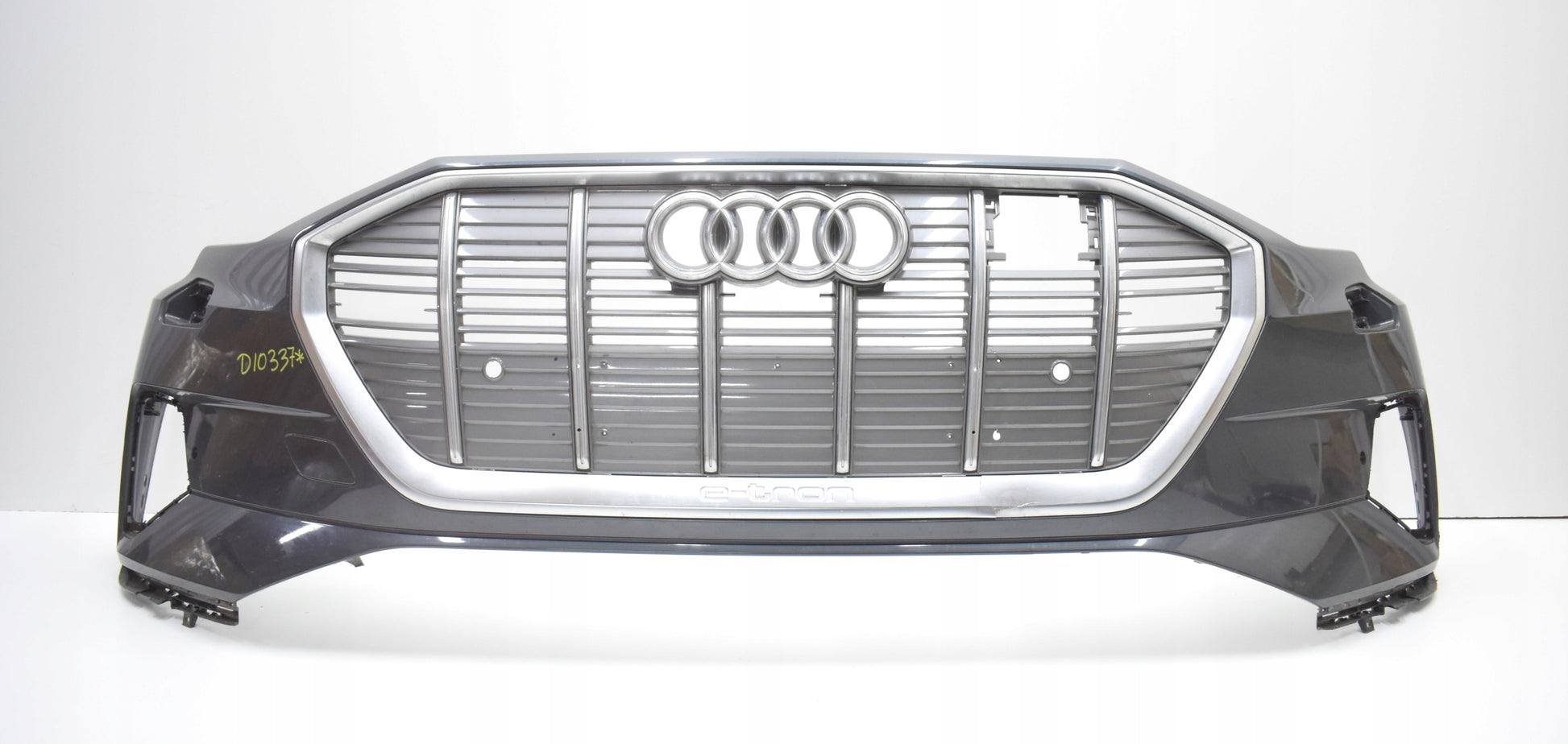 AUDI E TRON 4KE FRONT BUMPER ORG