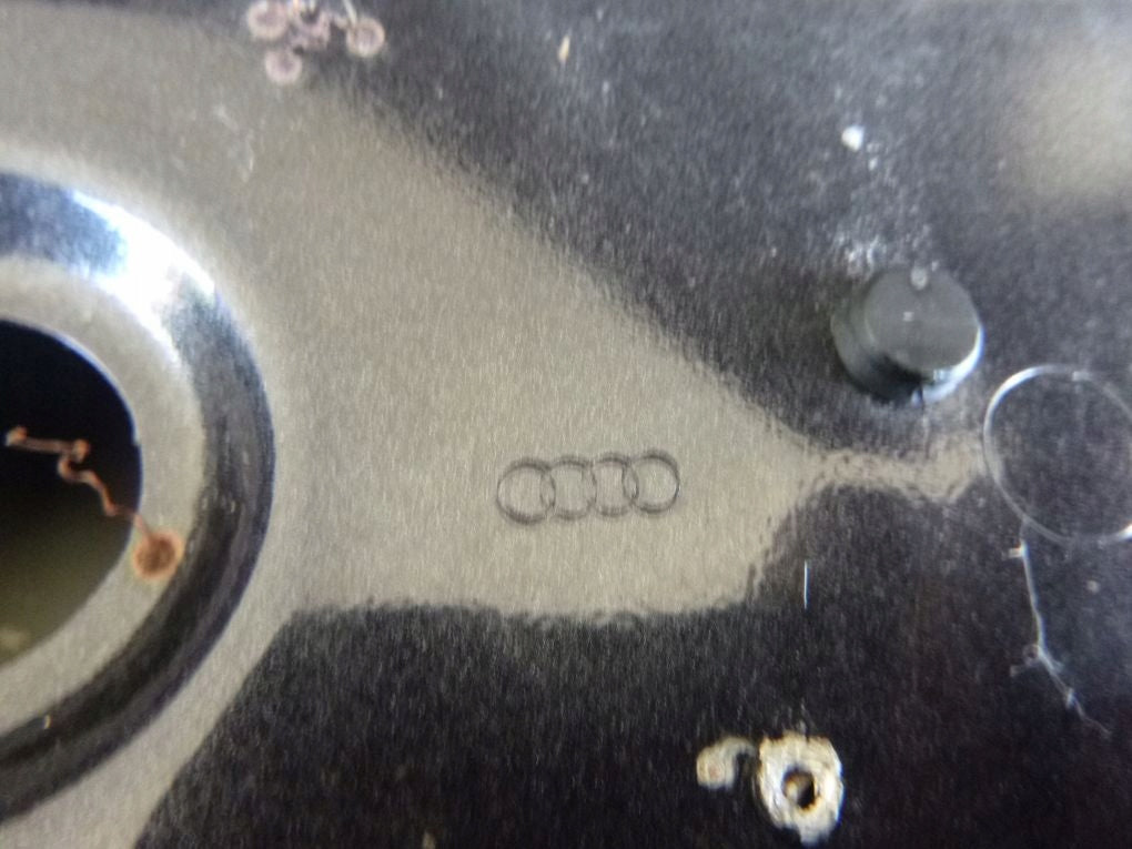 Audi A6 C6 4F 04- Front Left Door