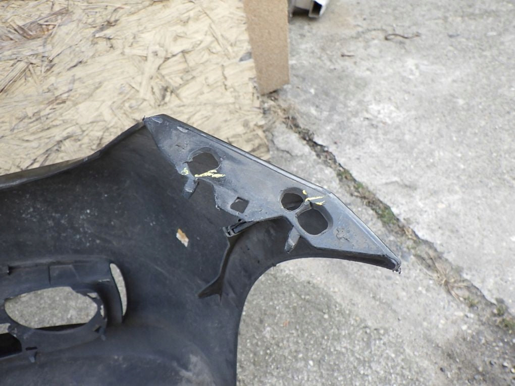 BMW 3 F30 F31 FRONT BUMPER WITHOUT HOLES