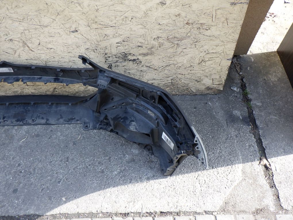 BMW 8 G14 G15 G16 M Paket Front Bumper