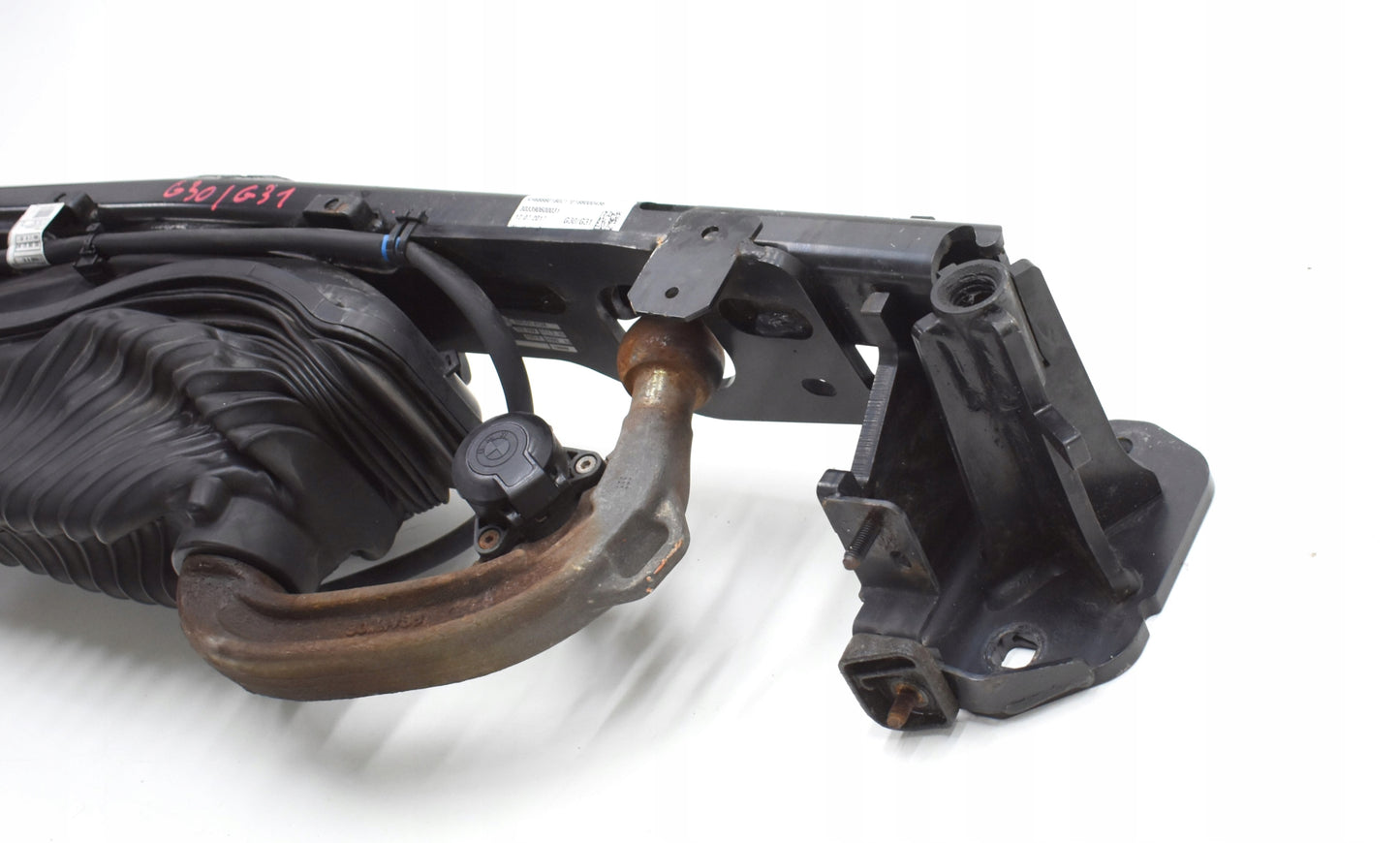 BMW G30 G31 ELECTRIC TOW HITCH ORG 303390600031