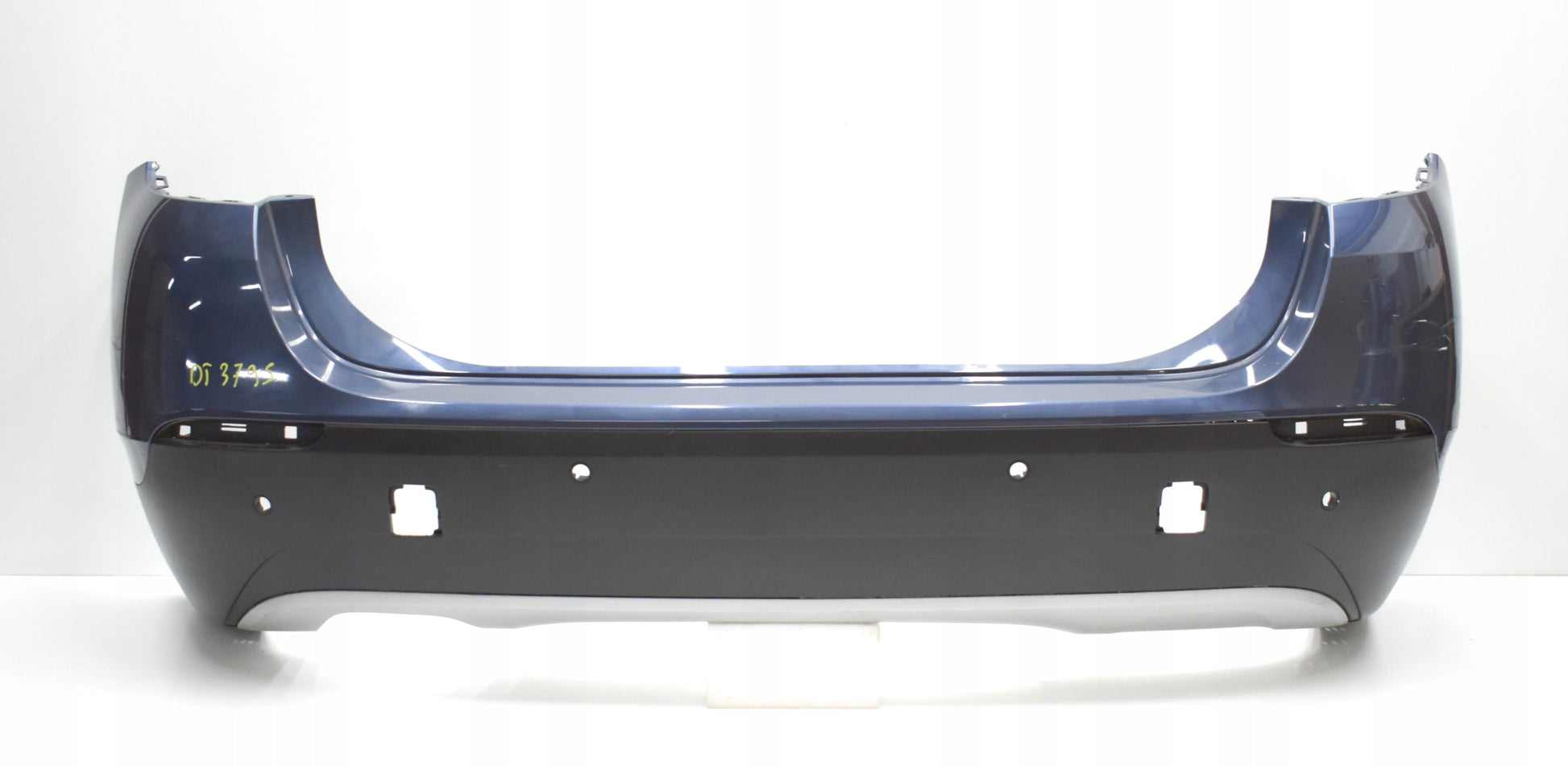 BMW X1 E84 REAR BUMPER ORG + BOTTOM