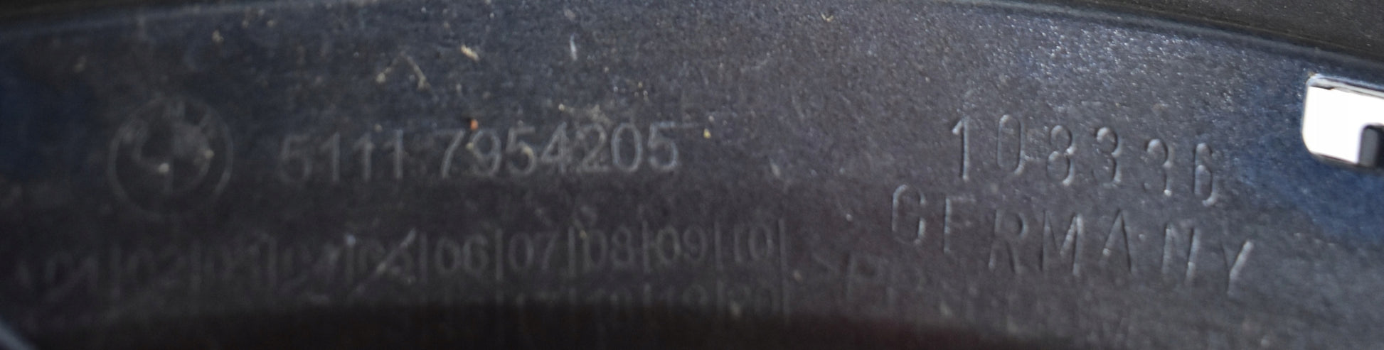 BMW X1 F48 LIFT LCI FRONT BUMPER ORG + BOTTOM