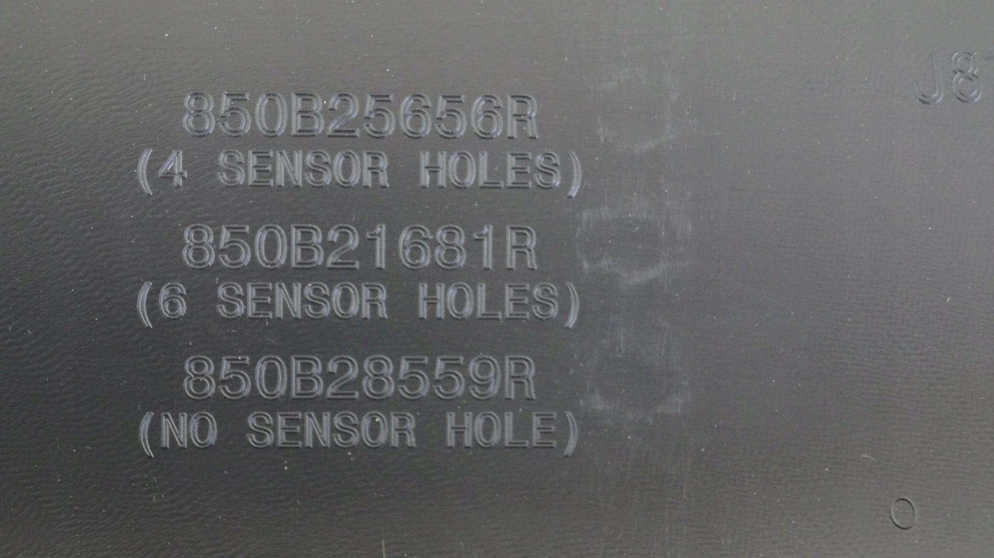 CAPTUR I LIFT 17-19 NEW REAR BUMPER ORIGINAL