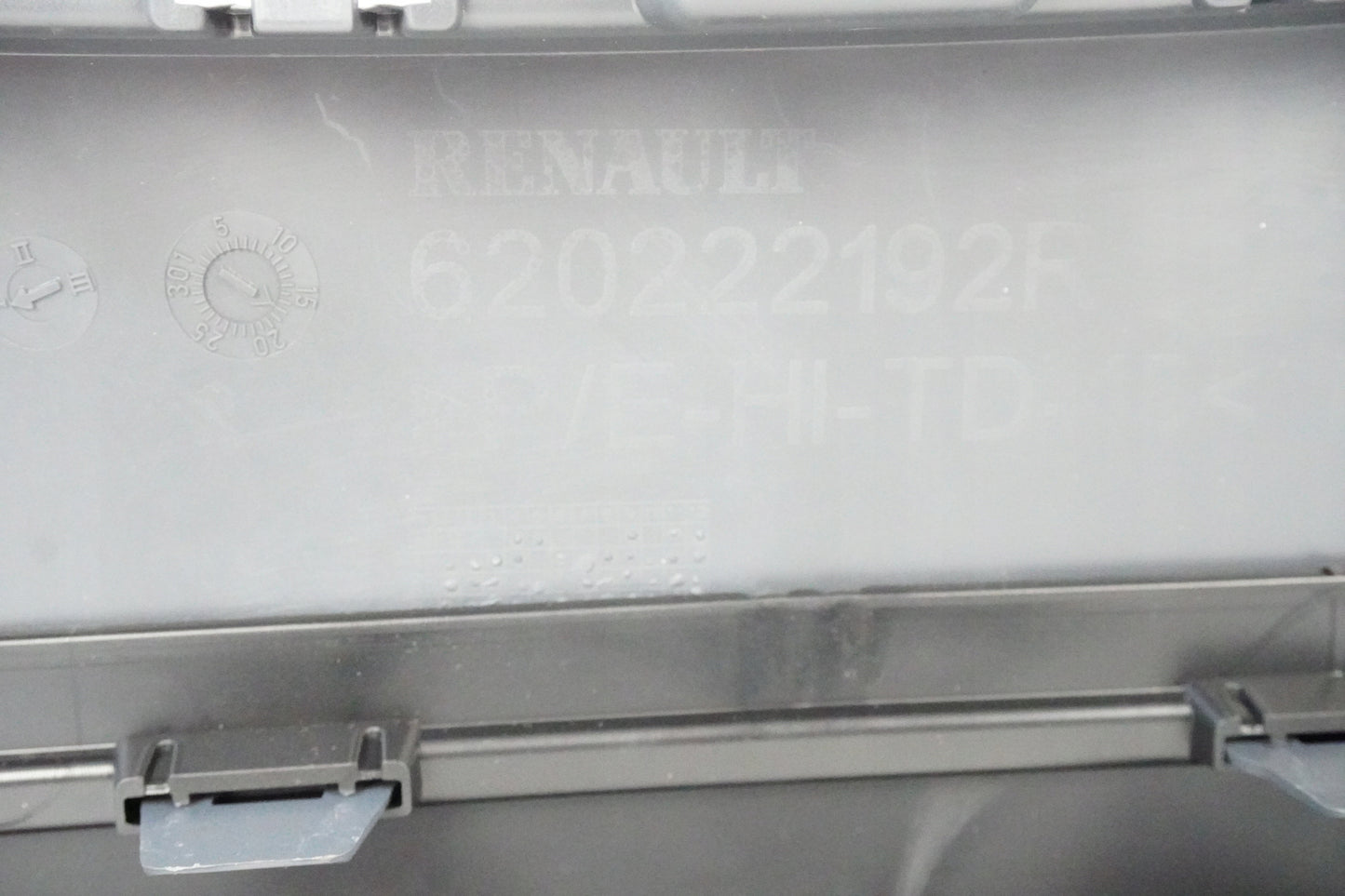 CAPTUR II 2 NEW FRONT BUMPER FRONT SPLITTER ORIGINAL