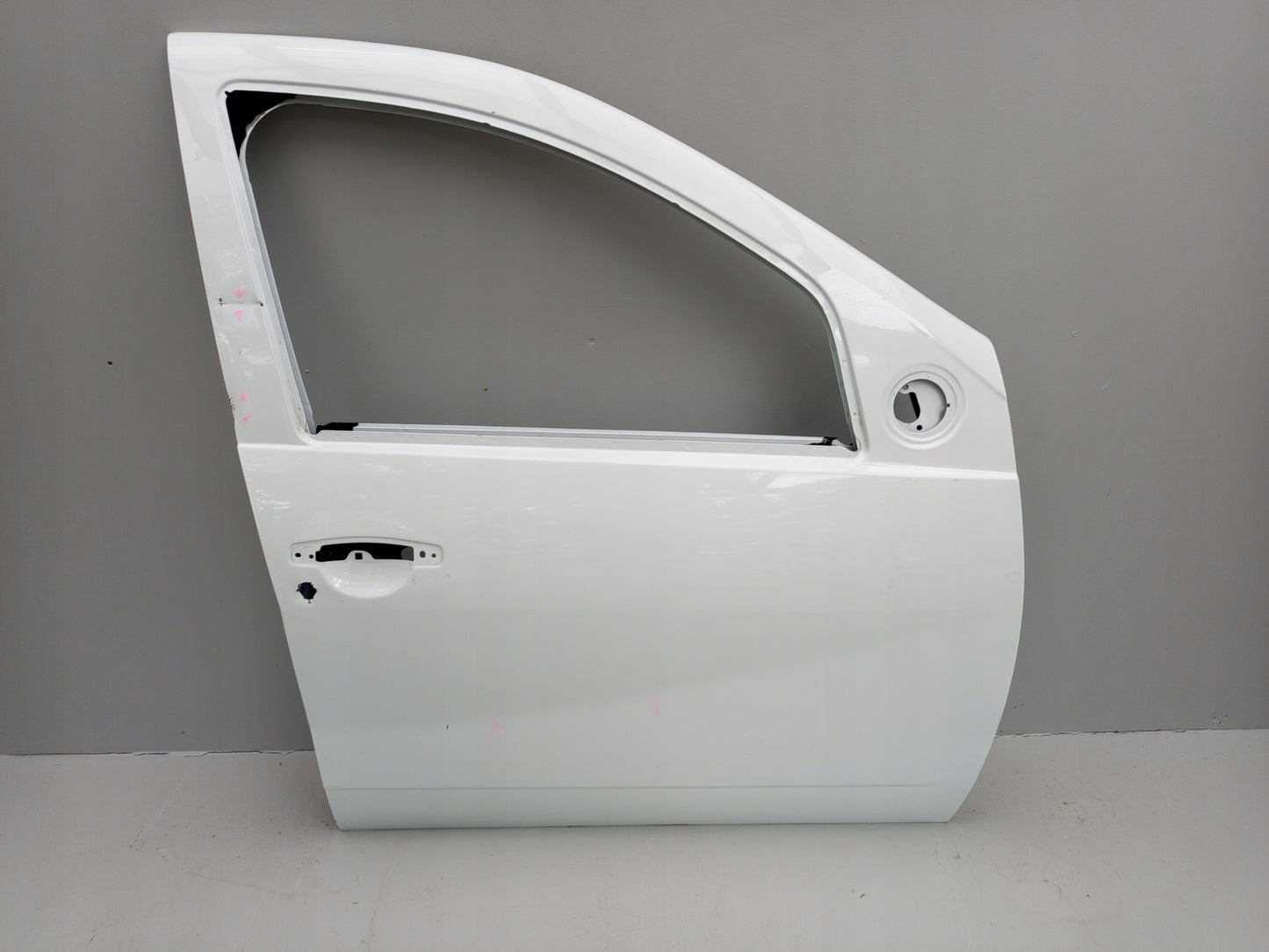DACIA DUSTER I 1 2010- FRONT RIGHT DOOR PASSENGER SIDE