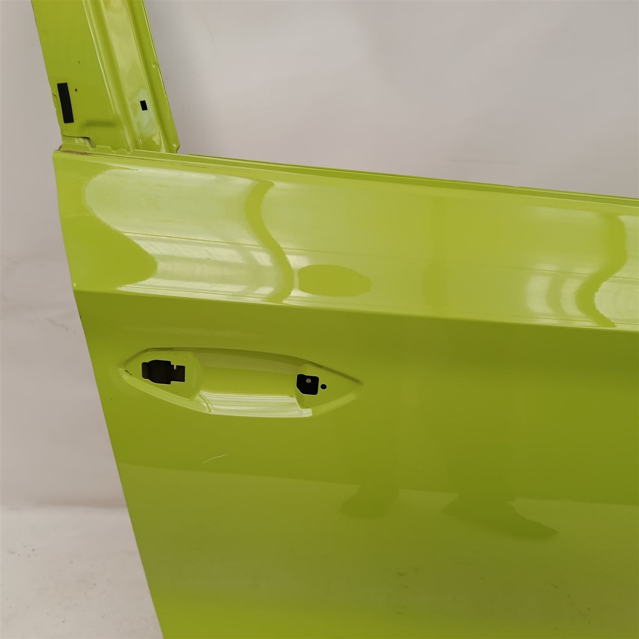 RIGHT FRONT DOOR SKODA ENYAQ 5LA 5LA831312