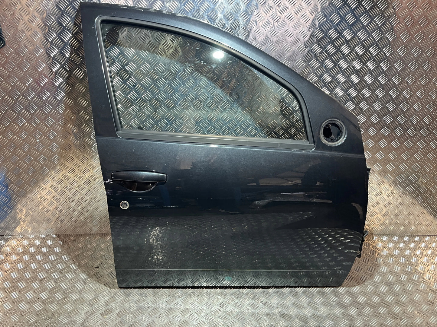 RIGHT FRONT DOOR DACIA DUSTER I FACELIFT 13- TEKNA