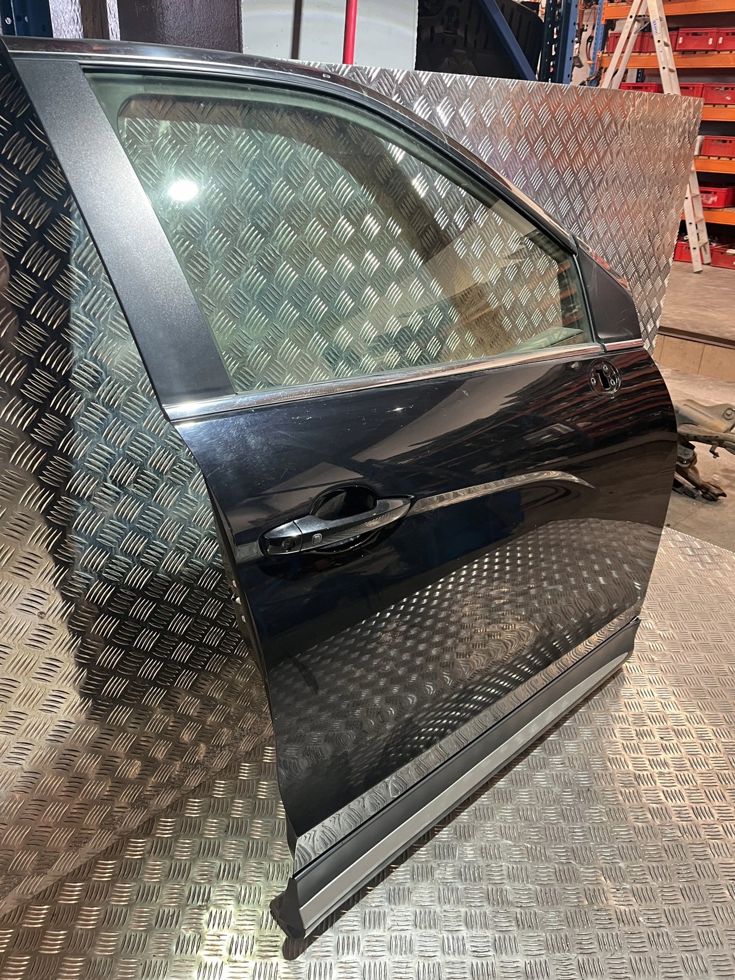 FRONT RIGHT DOOR MITSUBISHI ECLIPSE CROSS 17- X42 X42C