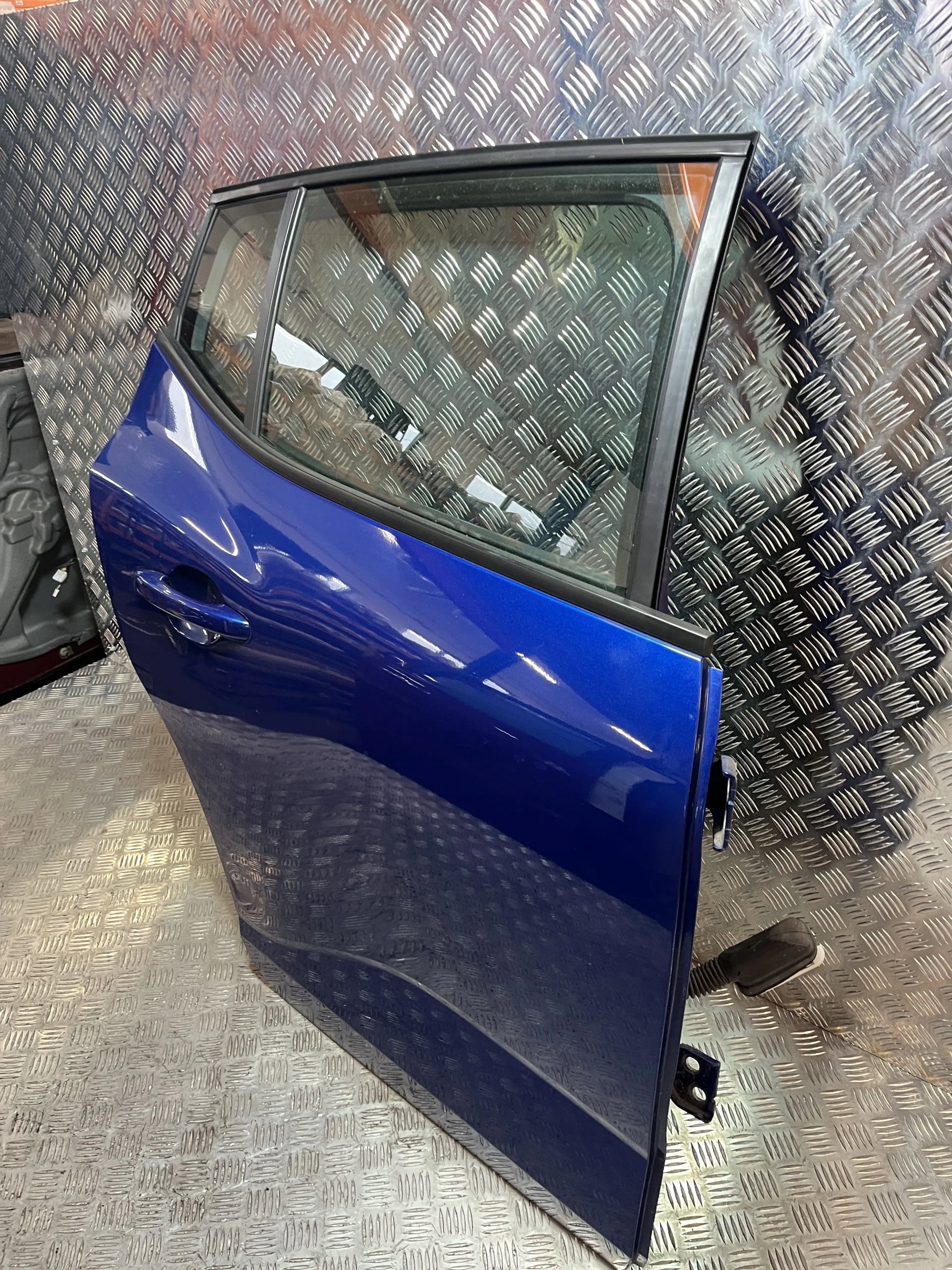 REAR RIGHT DOOR DACIA SANDERO III 21- TERQH