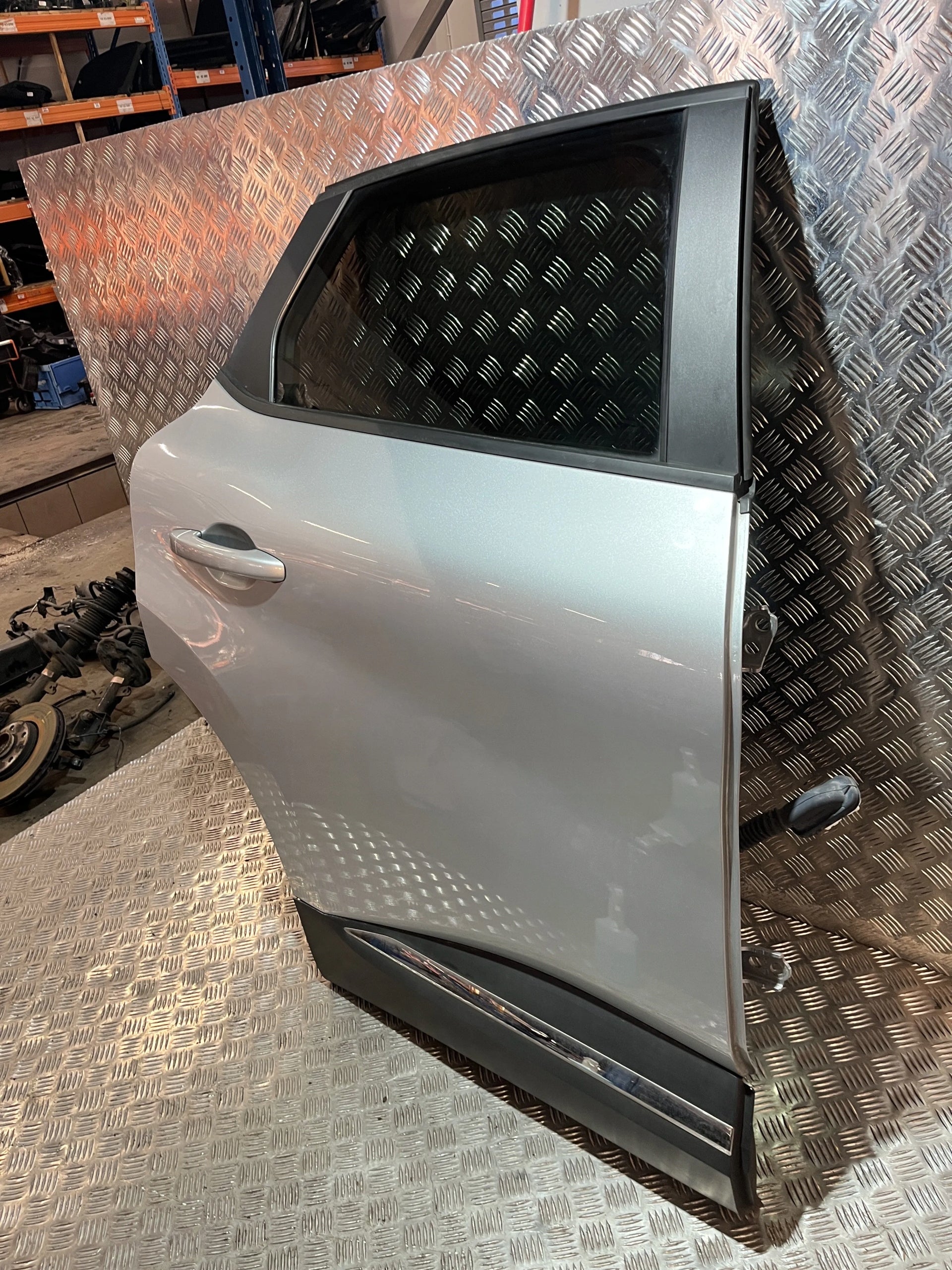 RIGHT REAR DOOR RENAULT CAPTUR II 19- BIYPE