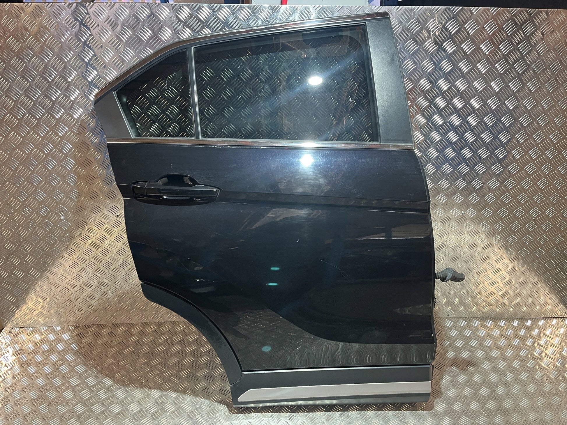 REAR RIGHT DOOR MITSUBISHI ECLIPSE CROSS 17- X42 X42C