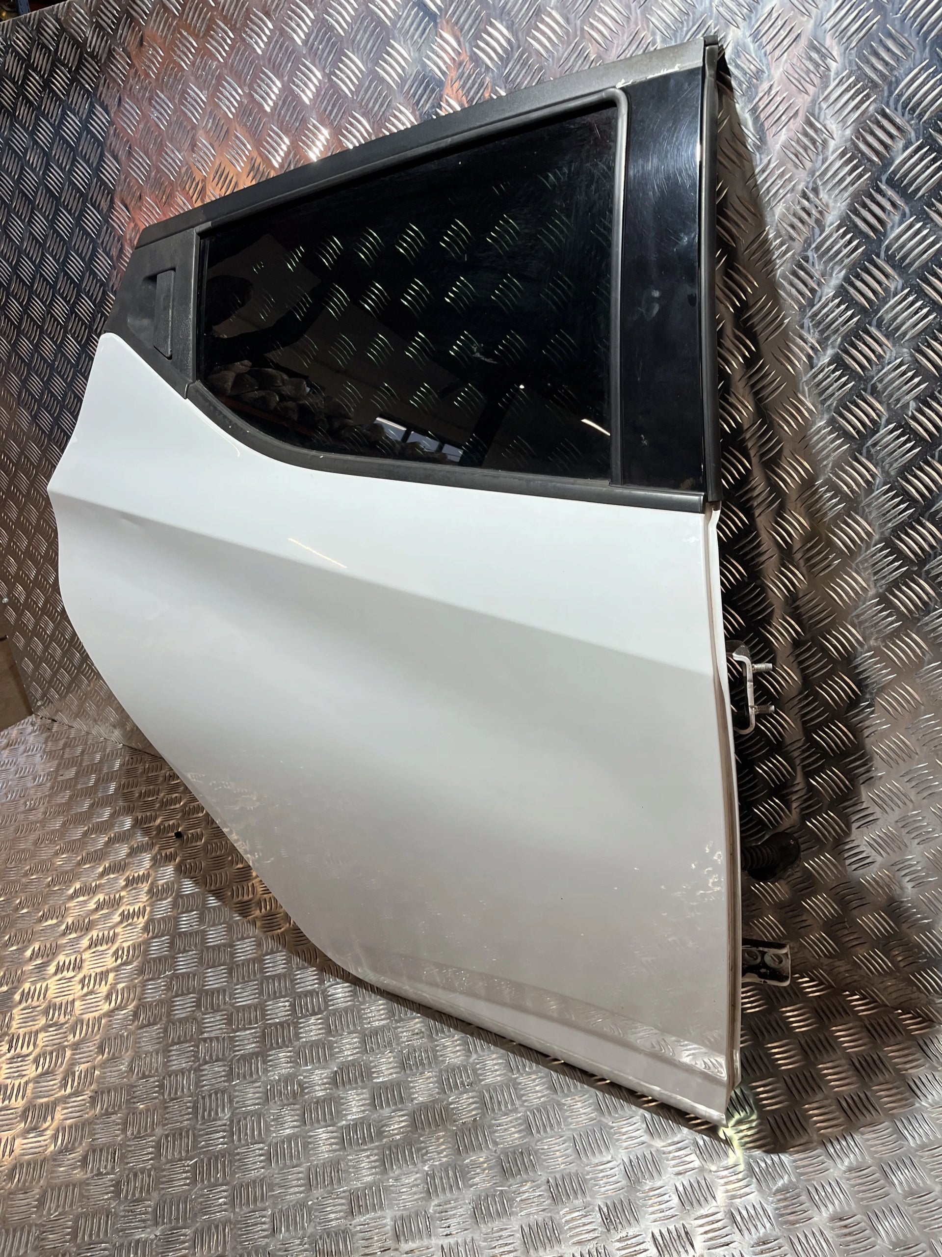 REAR RIGHT DOOR NISSAN MICRA V K14 17- ZY2