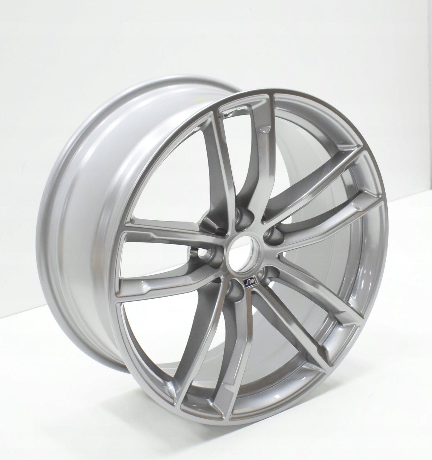 18" WHEEL FOR BMW G30 G31 M PACKAGE 8Jx18 5x112 ORG ET30 ORG NEW