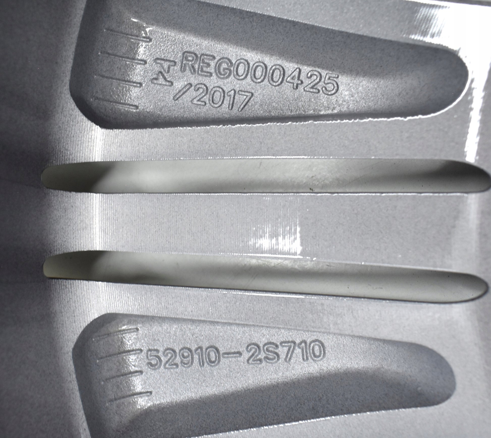 18" HYUNDAI IX35 TUCSON 18"x6,5" 5x114,3 ET51 ORG NEW