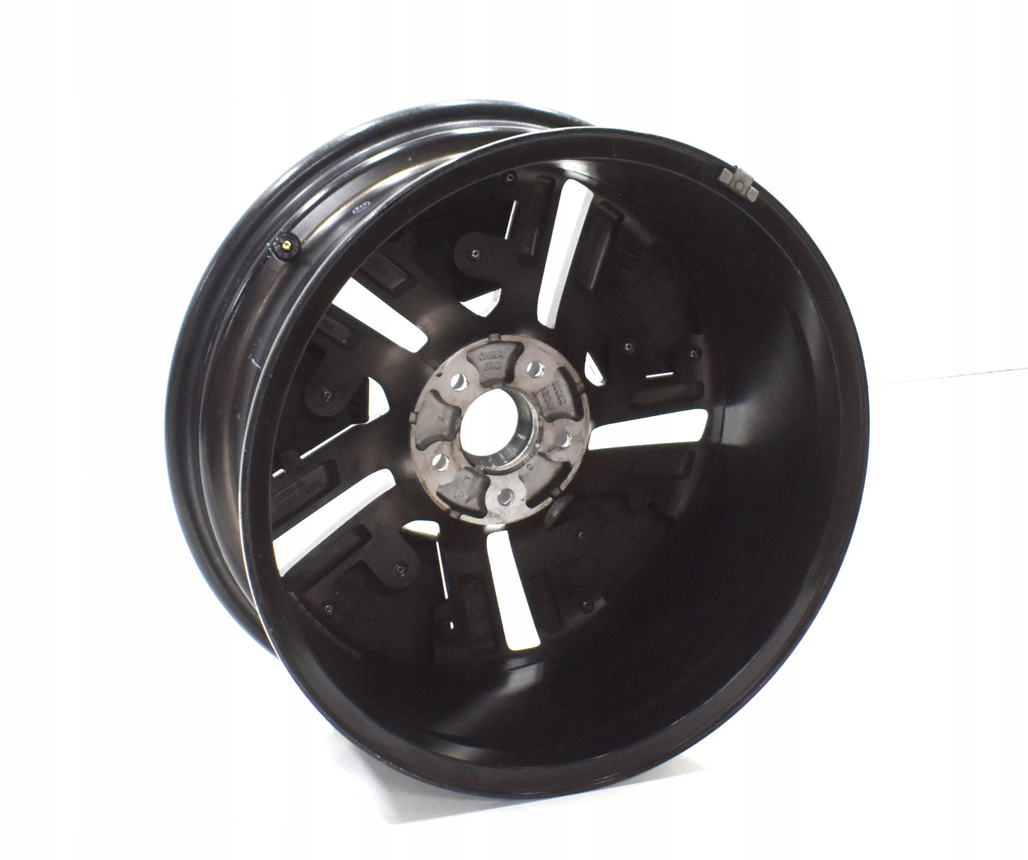18" WHEEL OMODA 7"x18" 5x108 ET33 ORG 203000180AA
