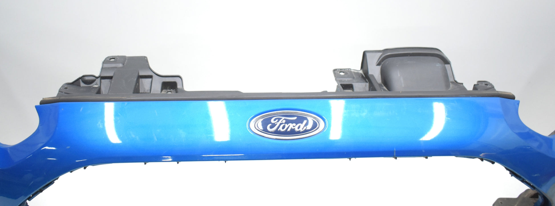 FORD FIESTA MK7 VII LIFT FRONT BUMPER ORG + TOP