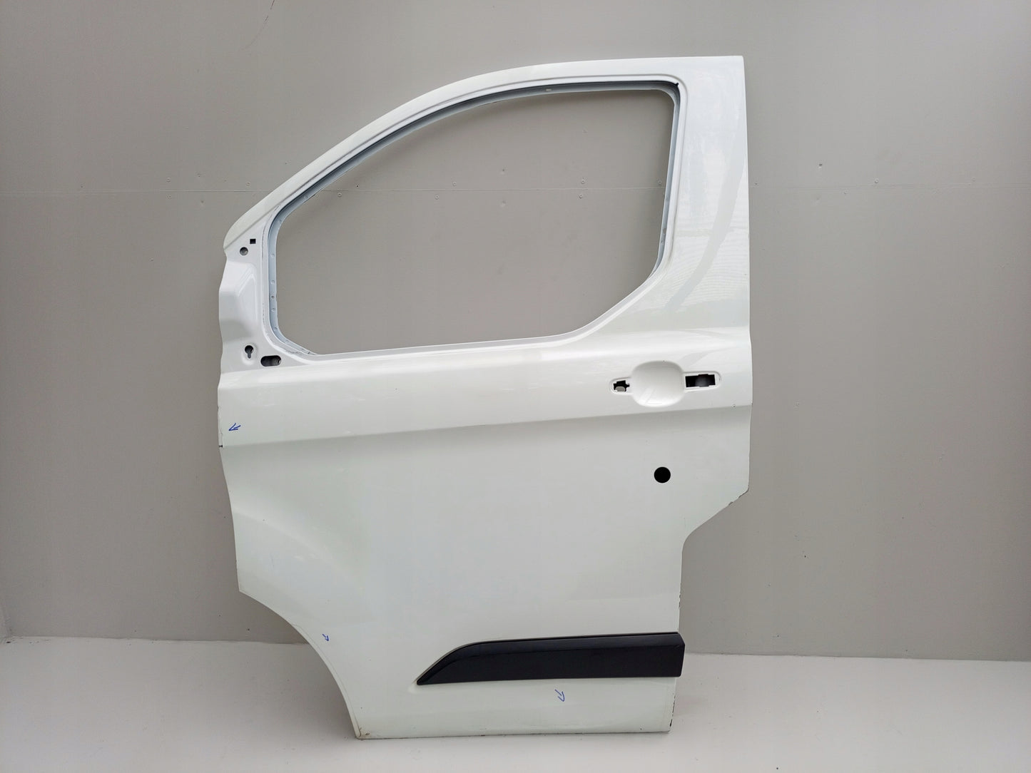 FORD TRANSIT CUSTOM 2012- LEFT FRONT DOOR FRONT LEFT