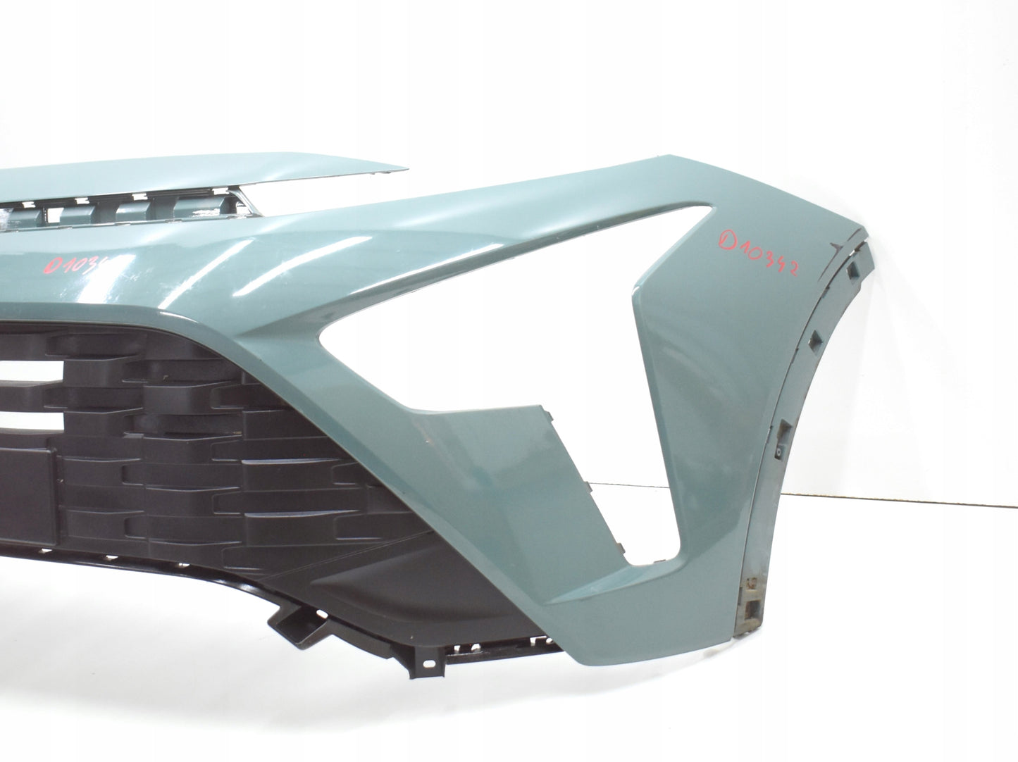 HYUNDAI BAYON ZDERZAK PRZÓD PRZEDNI ORG + KRATKA