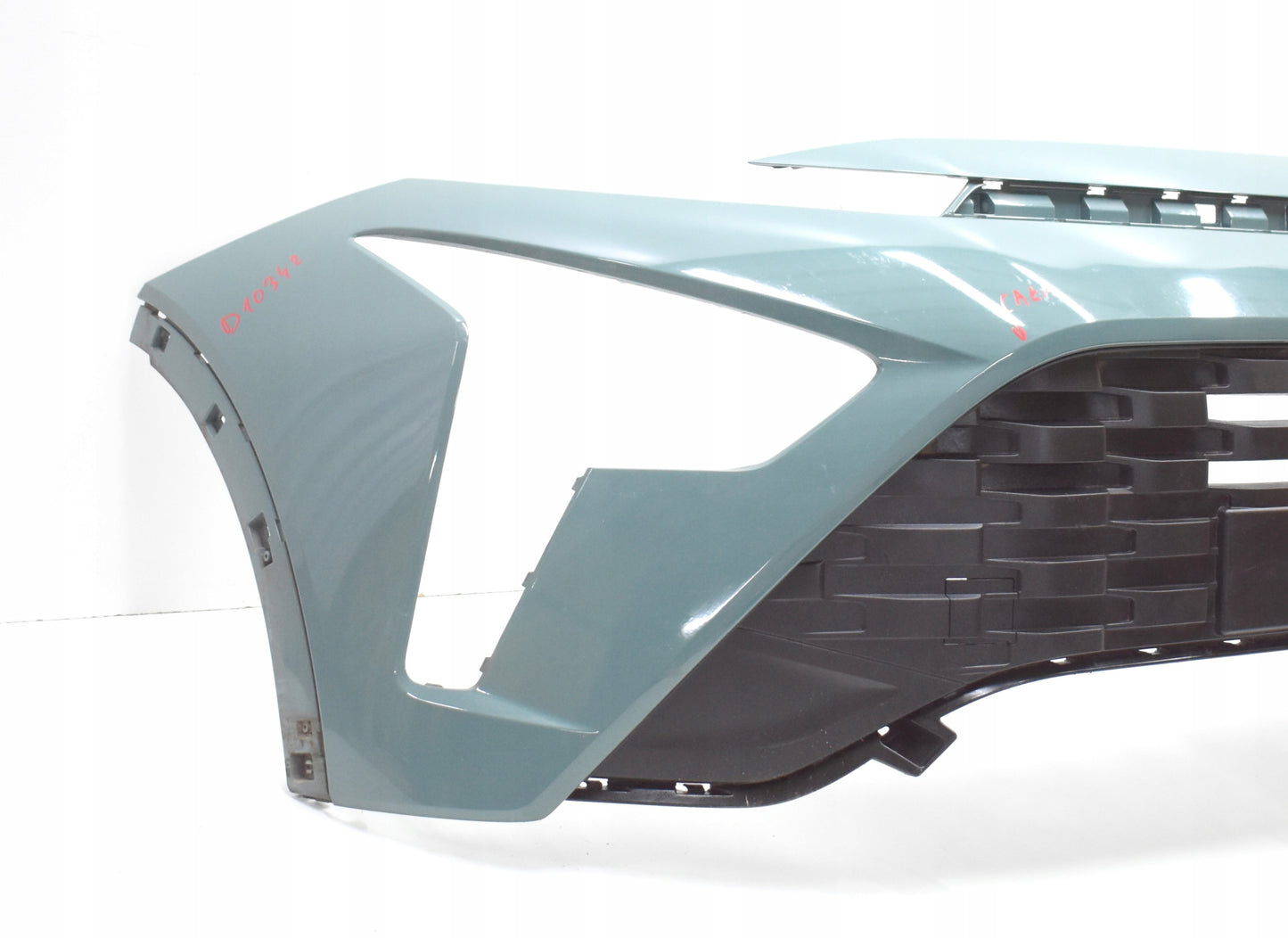 HYUNDAI BAYON ZDERZAK PRZÓD PRZEDNI ORG + KRATKA