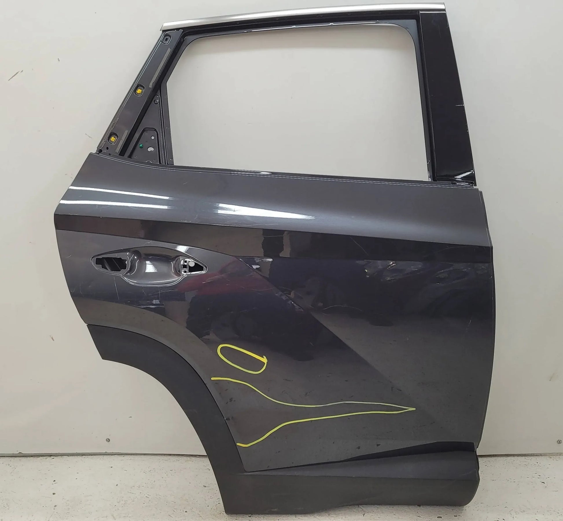 HYUNDAI TUCSON IV 2020+ Right Rear Door