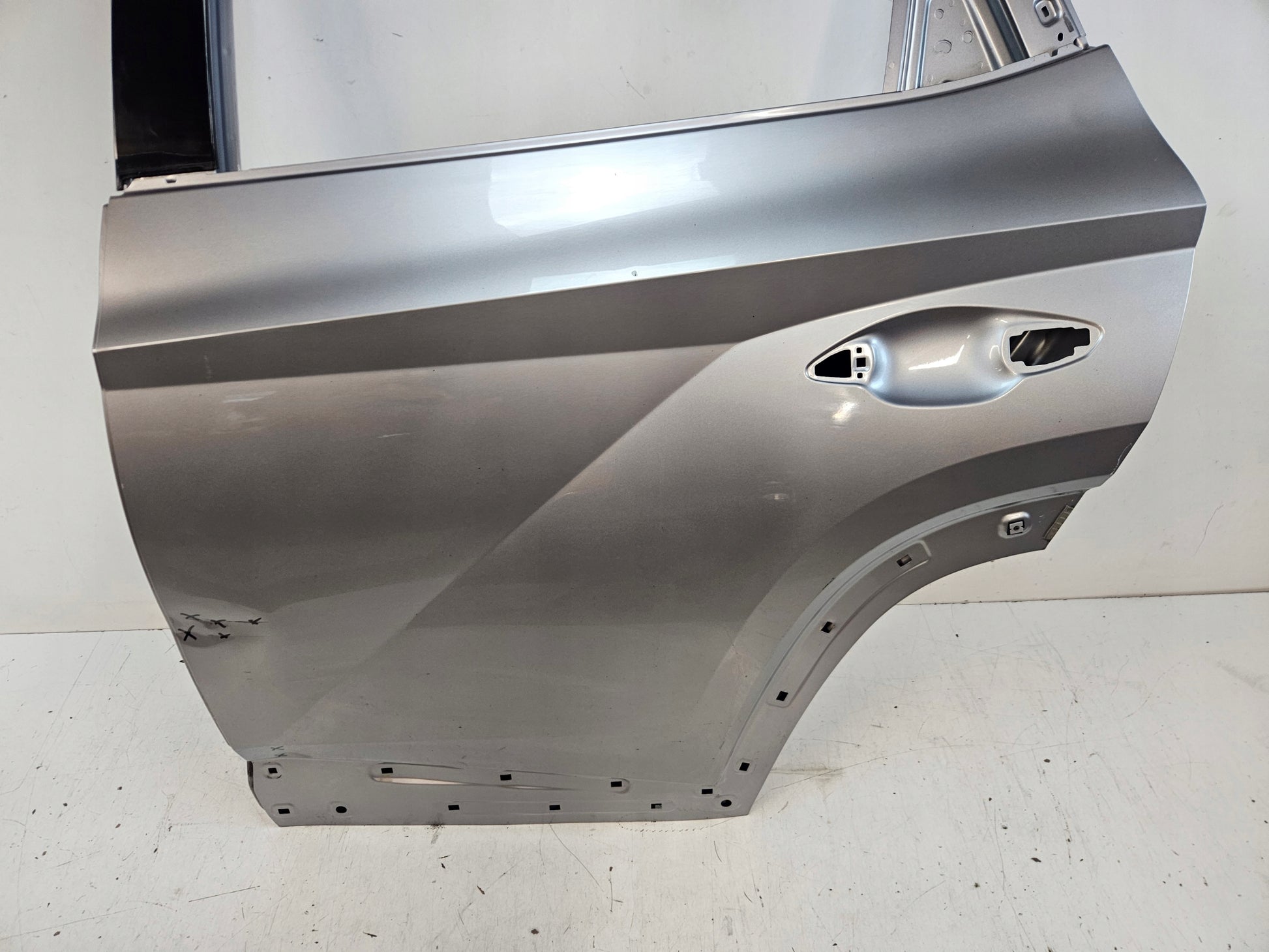 HYUNDAI TUCSON IV REAR LEFT DOOR