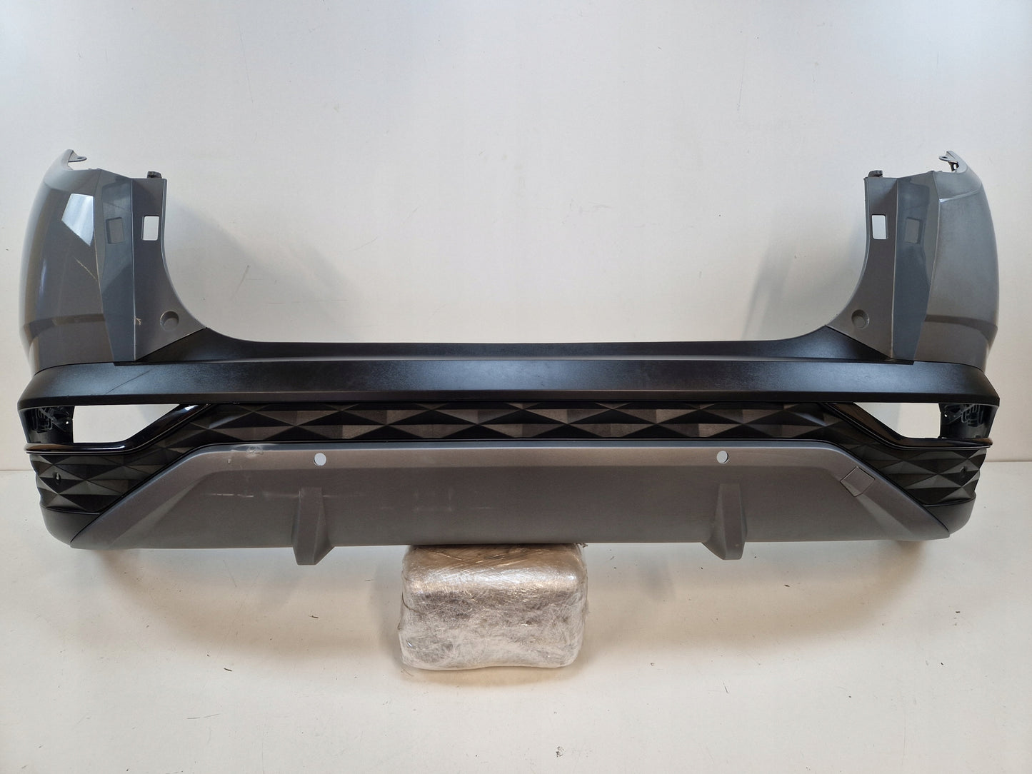 HYUNDAI TUCSON IV Rear Bumper Spoiler 86612-N7020