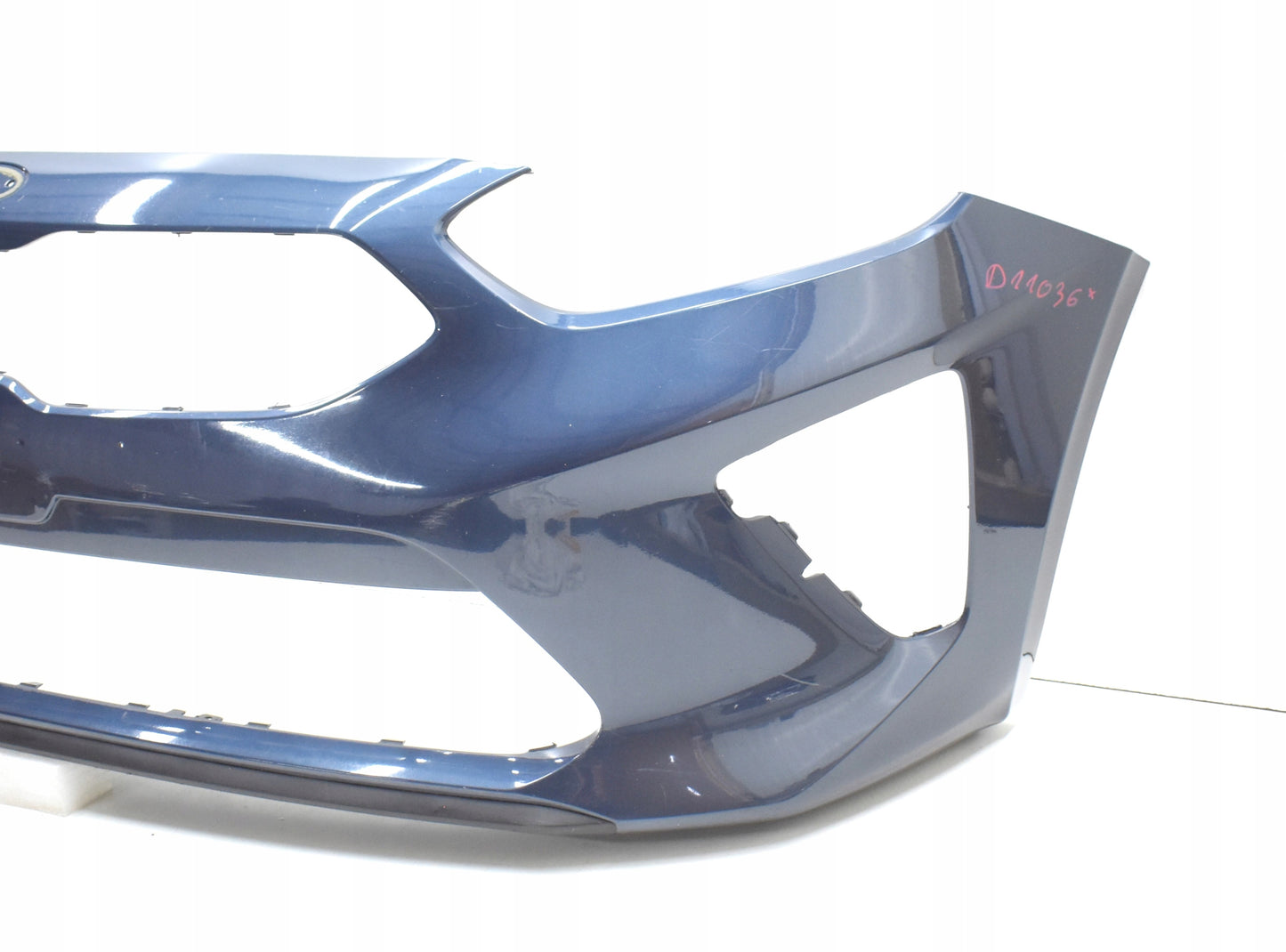 KIA CEED III FRONT BUMPER ORG + GRILLE