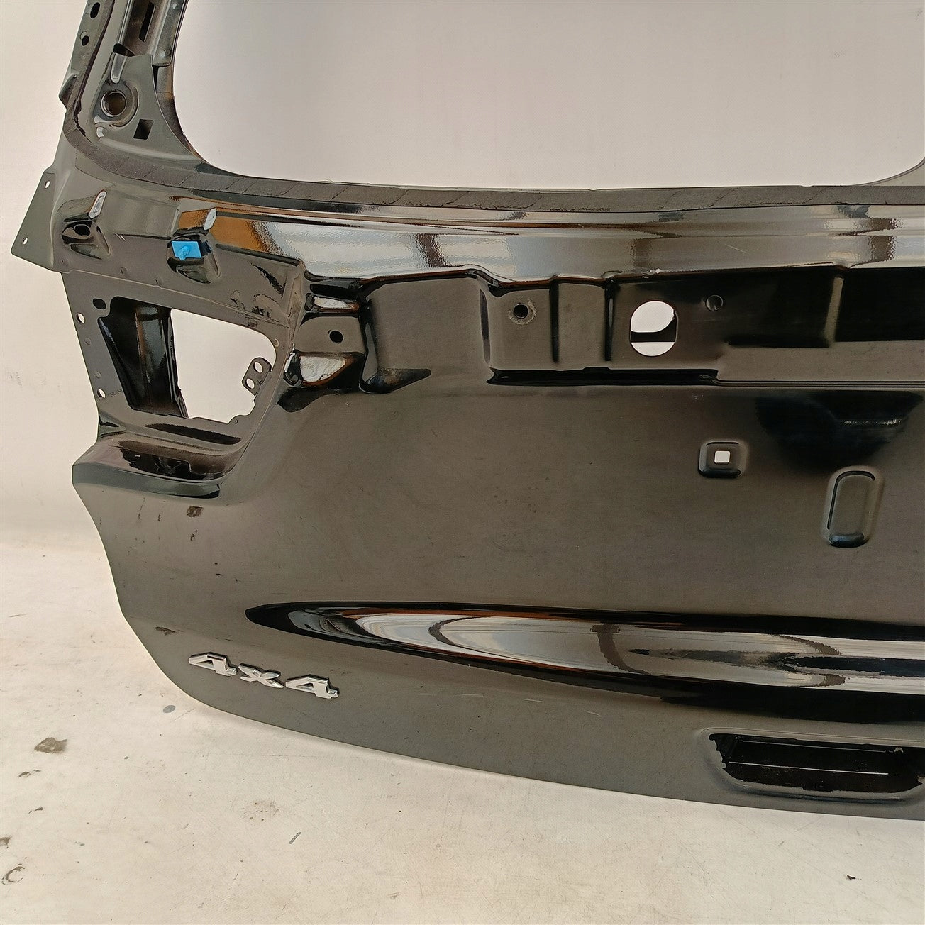 TRUNK LID JEEP COMPASS 2017-2020