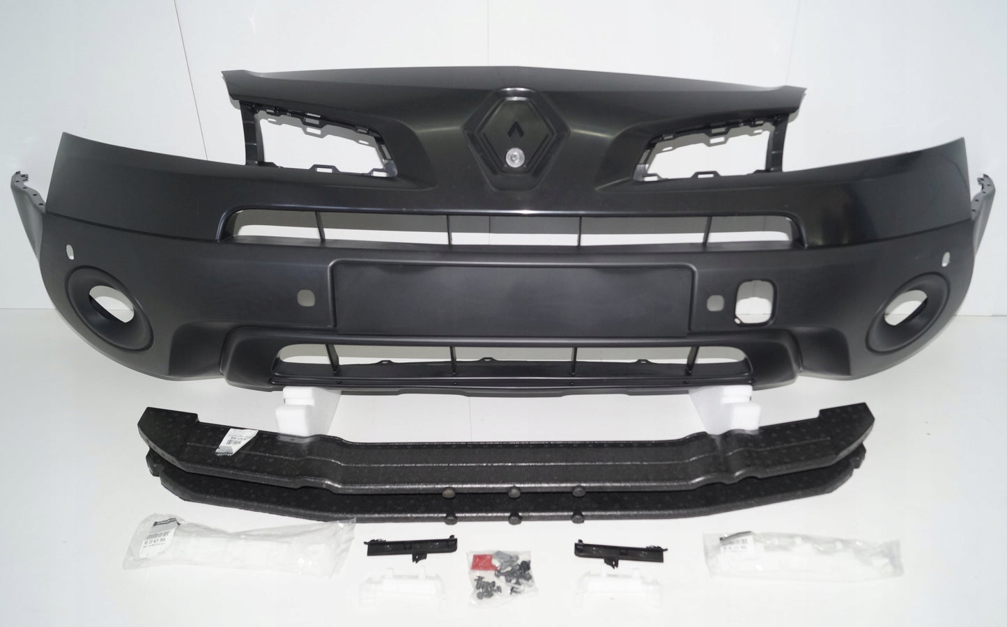 KOLEOS I 1 07-11 FACTORY NEW FRONT BUMPER 4 PDC ORIGINAL