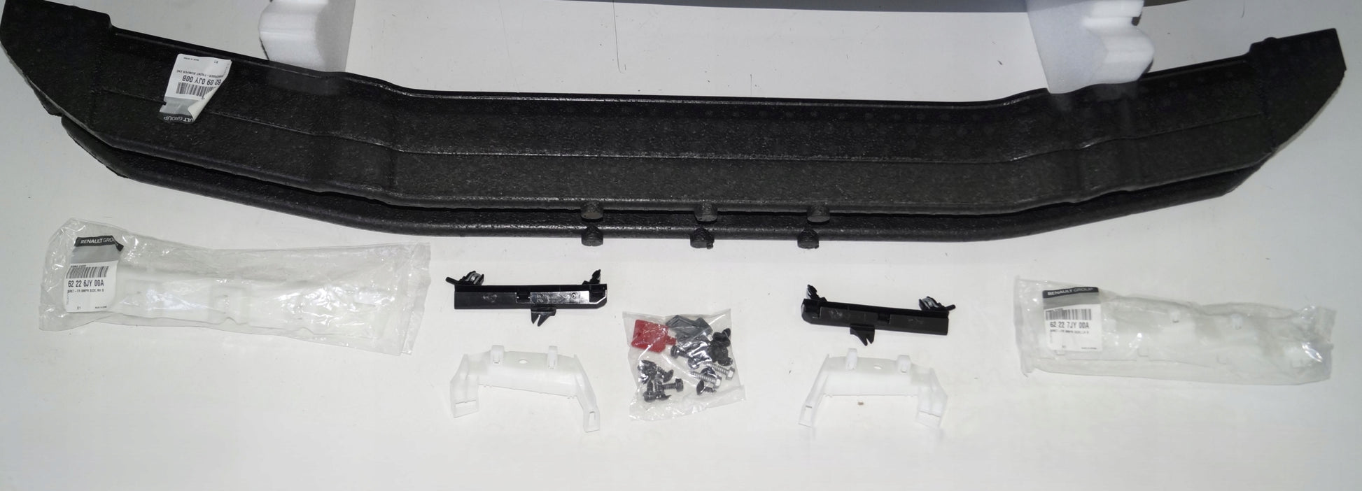 KOLEOS I 1 07-11 FACTORY NEW FRONT BUMPER 4 PDC ORIGINAL