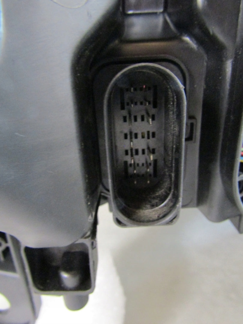 AUDI RS6 C6 08-11 HEADLIGHT LH LEFT XENON NON-SWIVEL