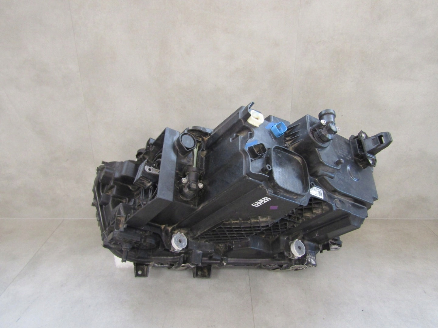 BMW X7 G07 LIFT LED HEADLIGHT 21-RH RIGHT 5A8D304-01