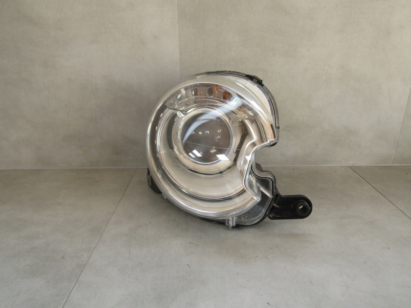 HEADLIGHT FIAT 500 XENON RH RIGHT 07-15