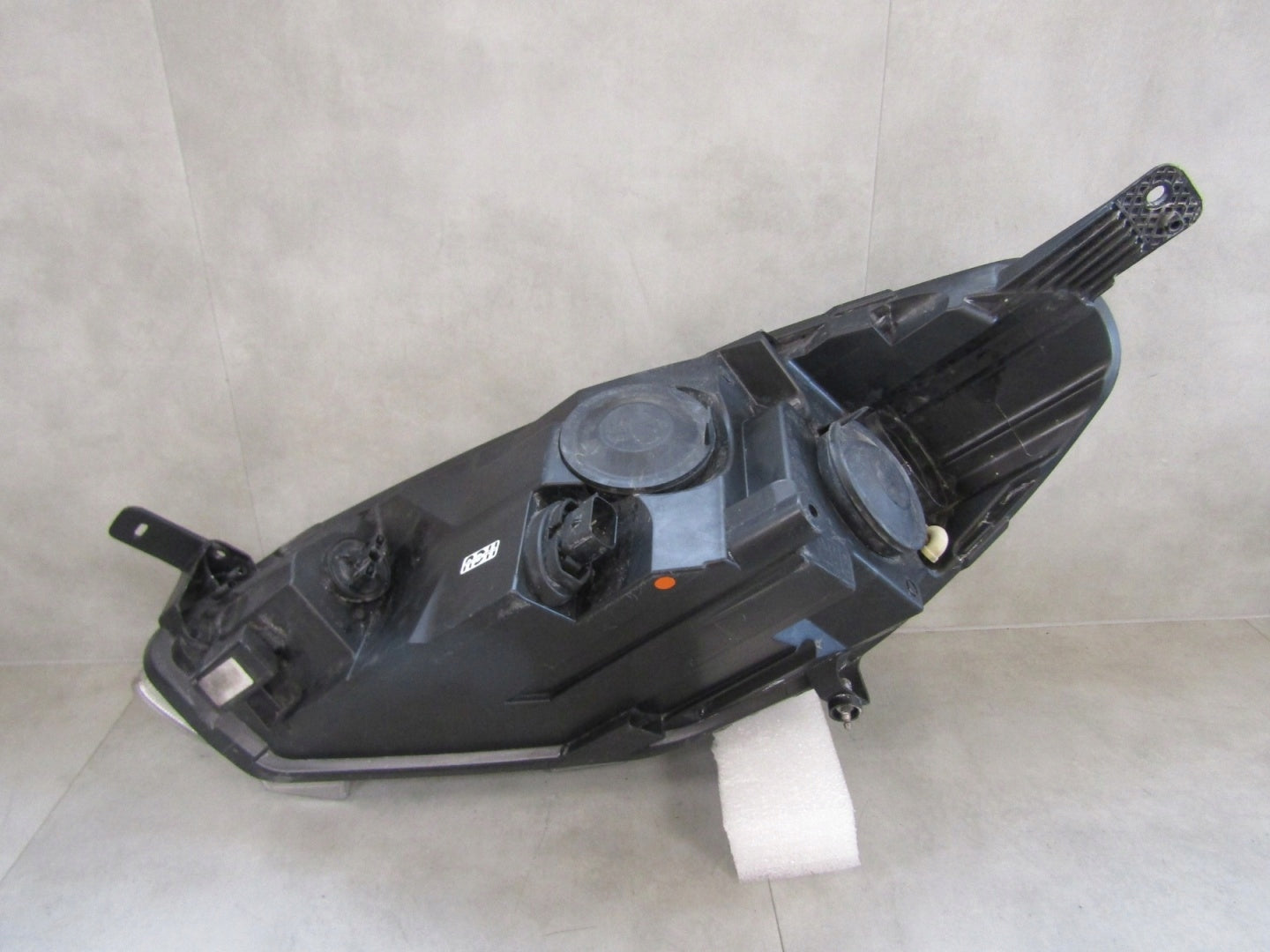 FRONT LAMP FORD FIESTA MK8 VIII 17-21 STANDARD RH RIGHT H1BB-13W029-AE