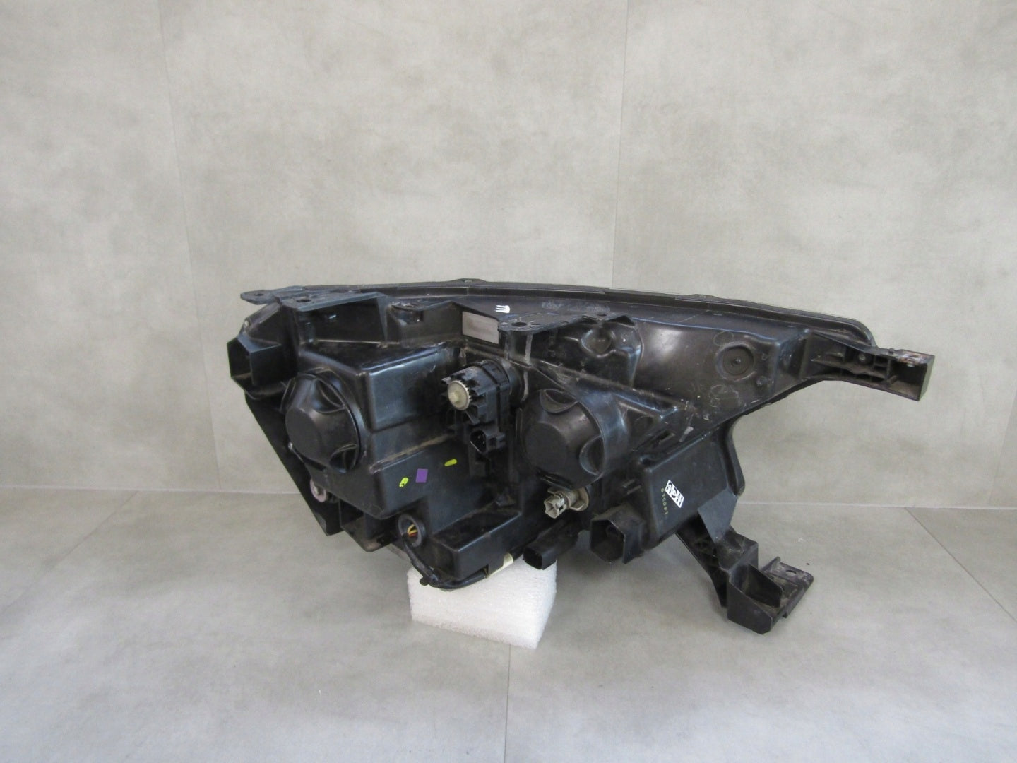 HEADLIGHT FORD RANGER V 5 LIFT XENON + LED 19- LH LEFT