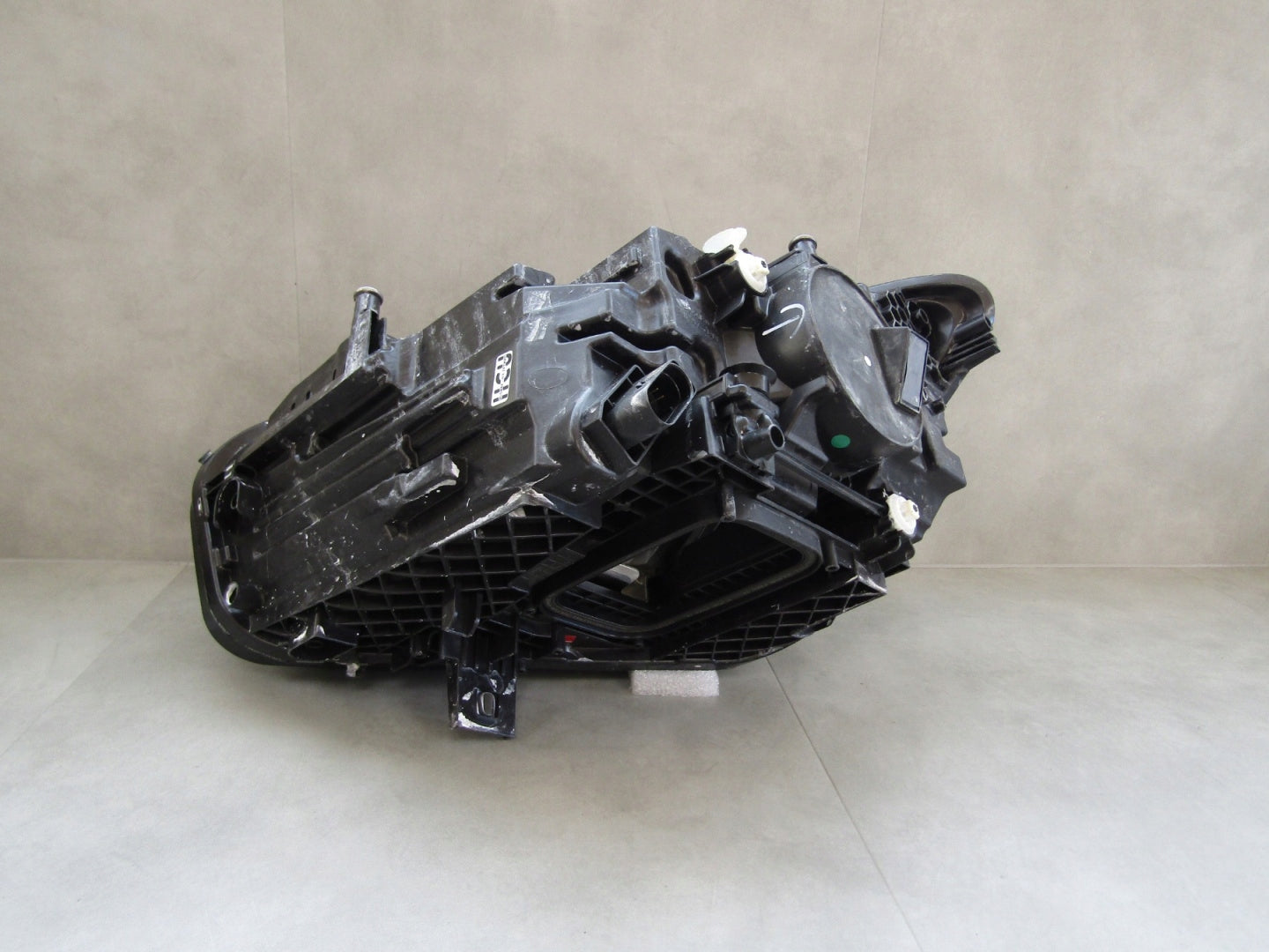 HEADLIGHT MERCEDES B CLASS W247 LED LIFT PERFORMANCE RH 22- A2479061004