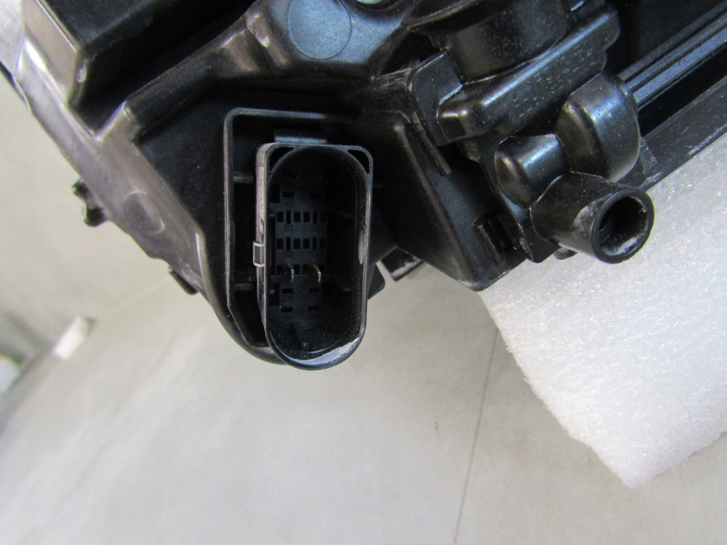 HEADLIGHT MERCEDES B CLASS W247 LED LIFT PERFORMANCE RH 22- A2479061004