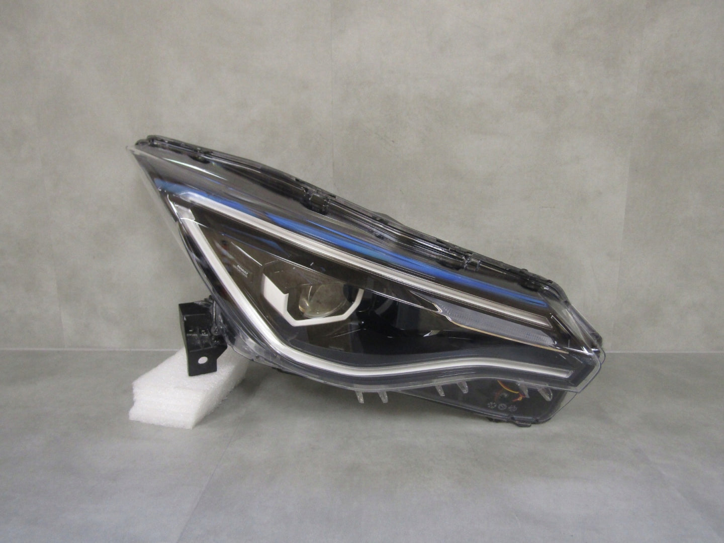 FRONT HEADLIGHT RENAULT ZOE FACELIFT FULL LED 19- RH 260100279R