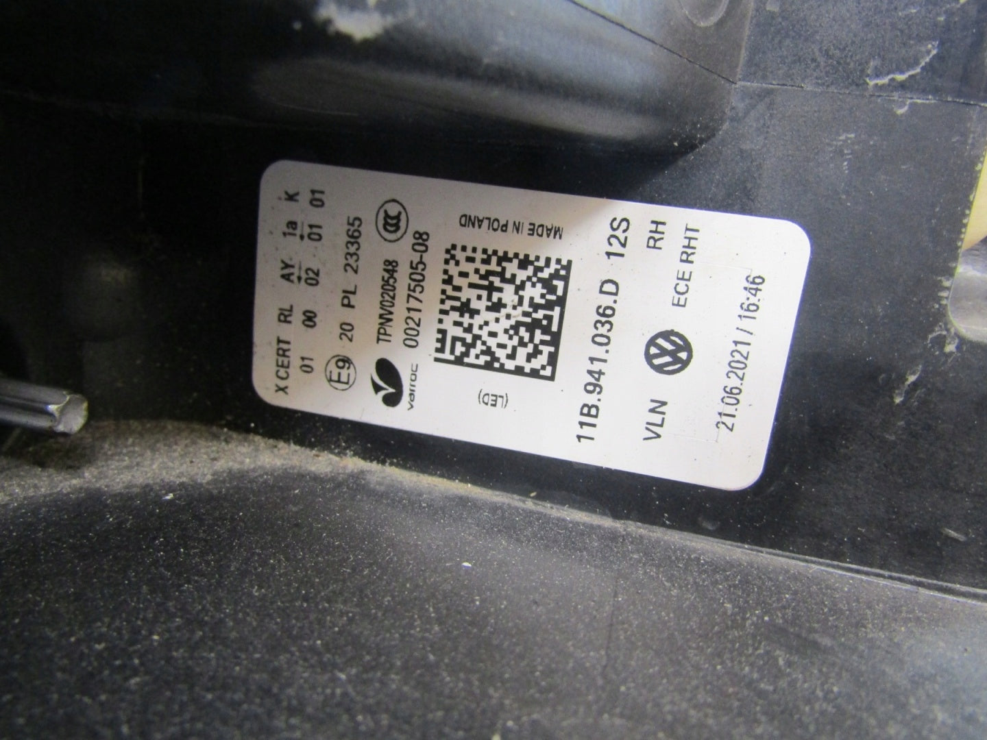 HEADLIGHT VOLKSWAGEN ID.4 ID4 ID.5 ID5 FULL LED IQ LIGHT 20- RH 11B941036